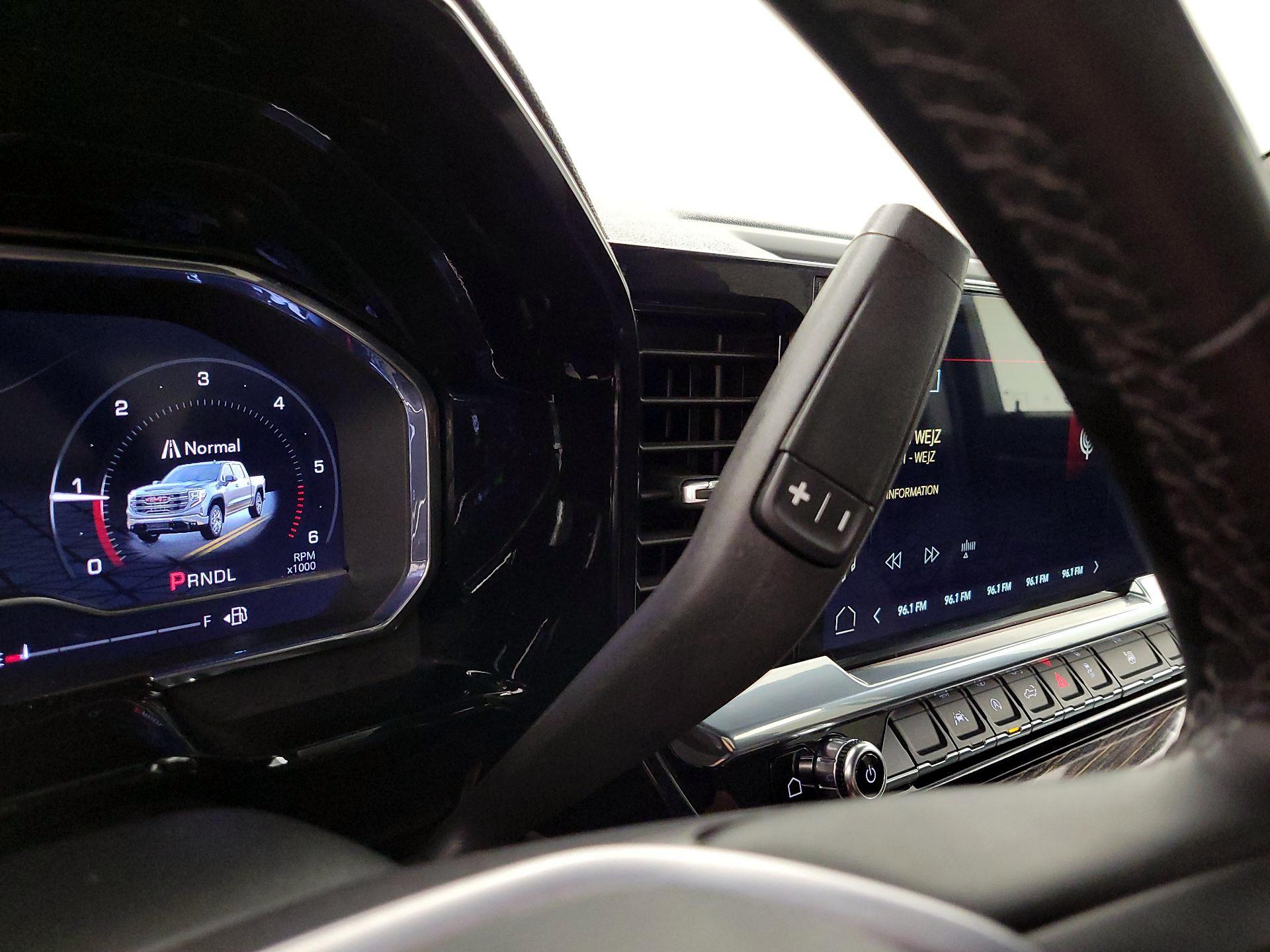 Thumbnail: 2024 GMC Sierra 1500 - 17