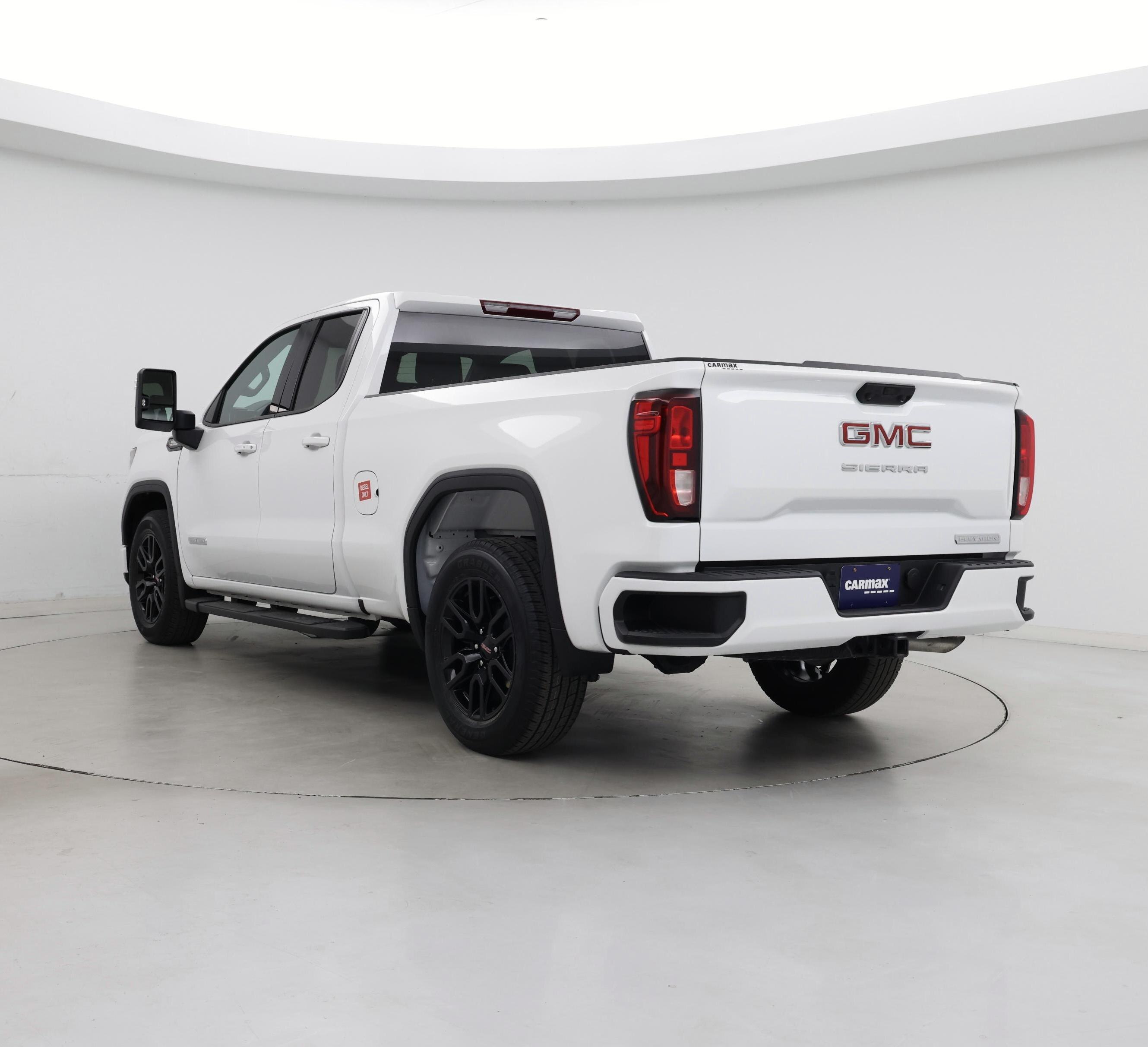 Thumbnail: 2024 GMC Sierra 1500 - 2