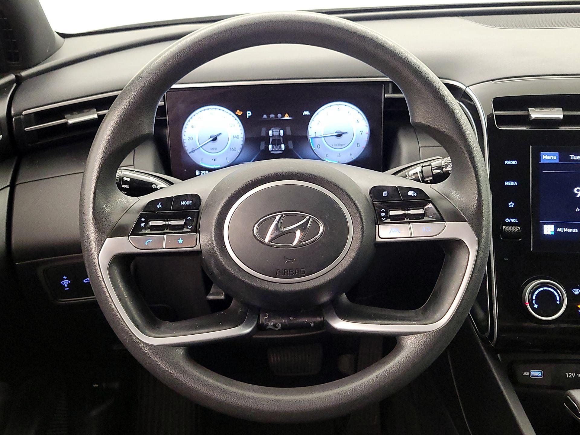 Thumbnail: 2023 Hyundai Santa Cruz - 10