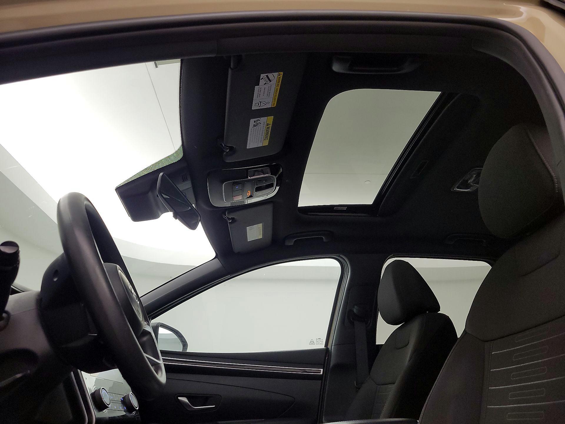 Thumbnail: 2023 Hyundai Santa Cruz - 19