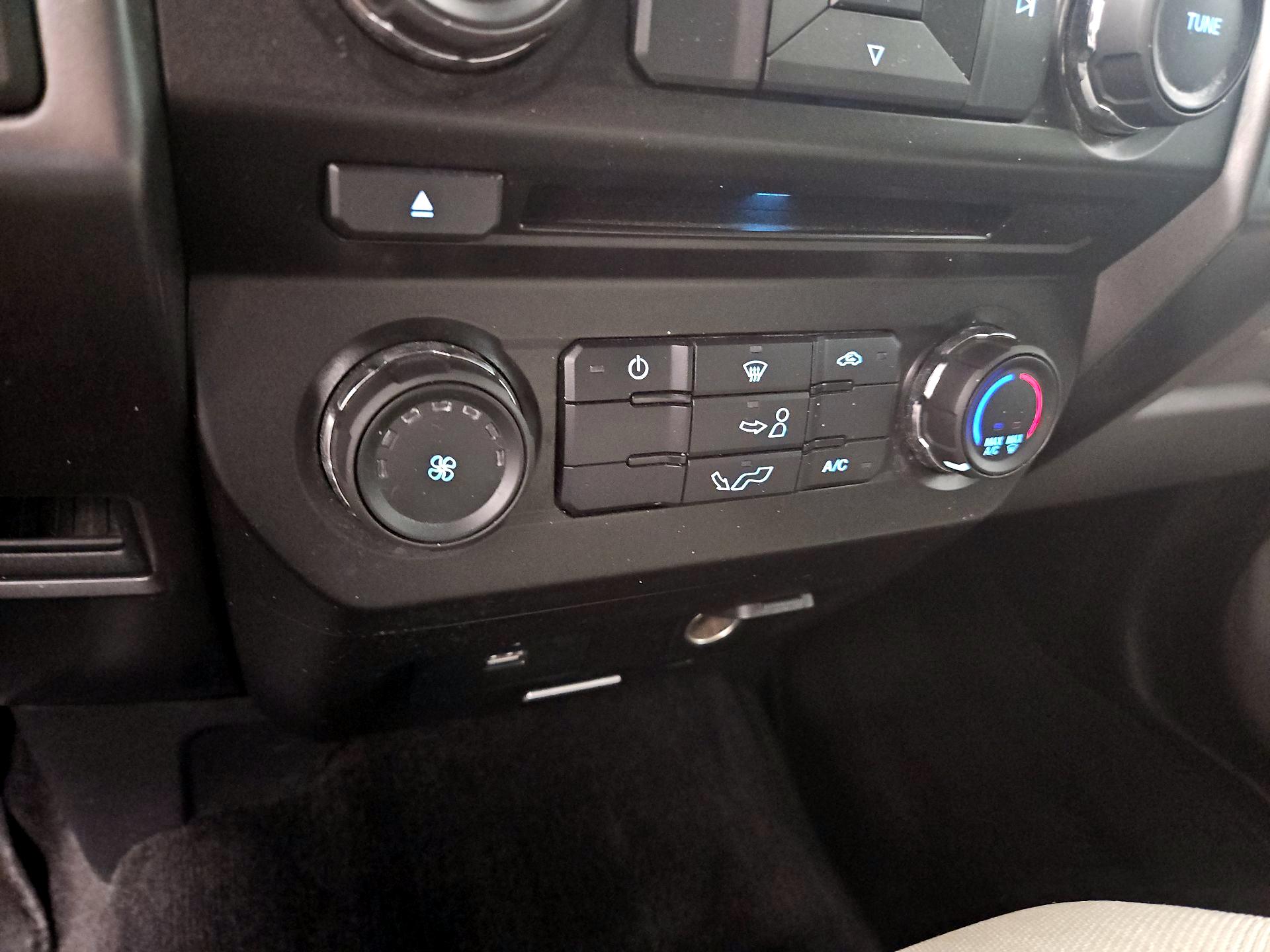 Thumbnail: 2018 Ford F-150 - 16