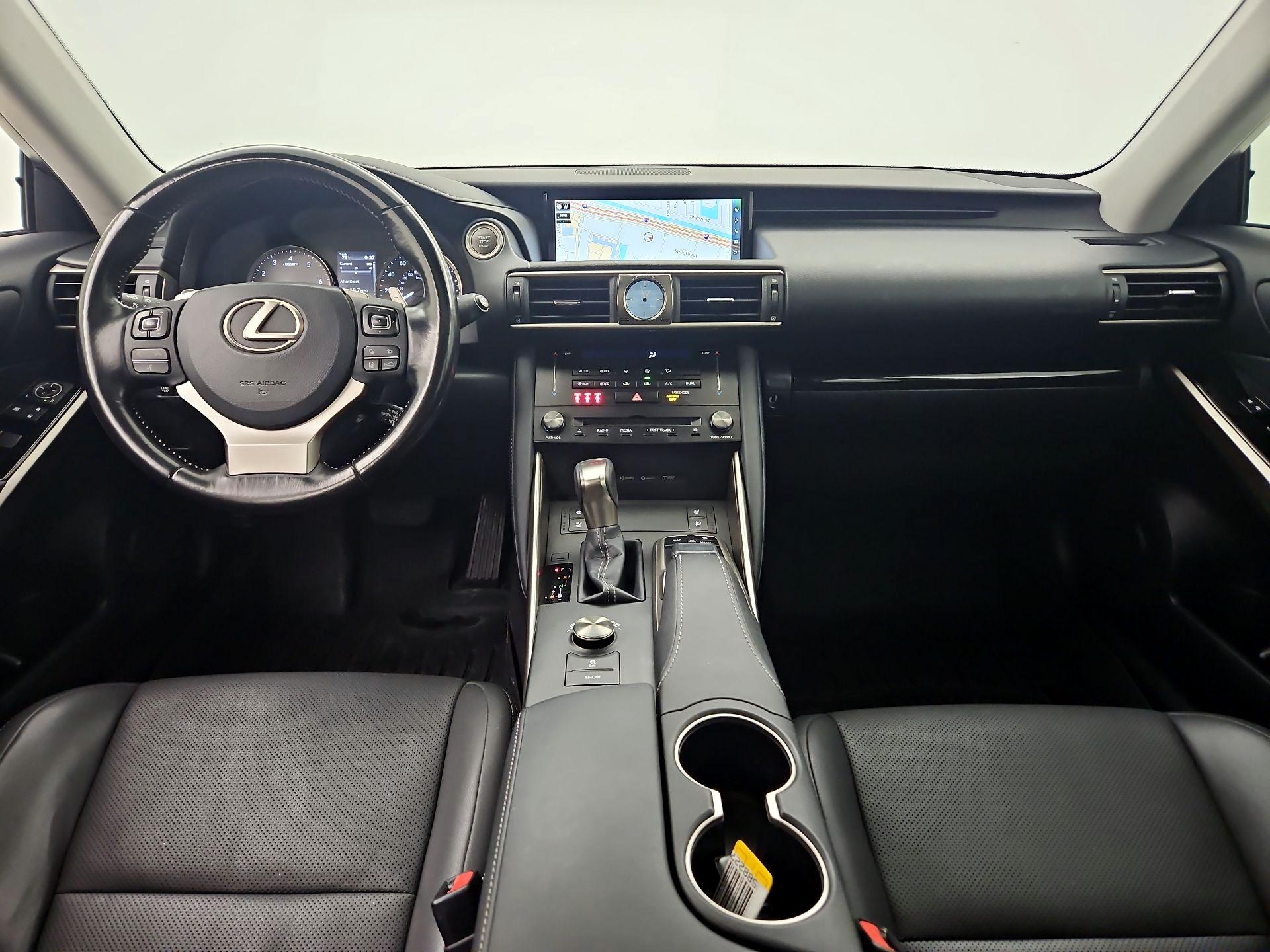 Thumbnail: 2017 Lexus IS - 9