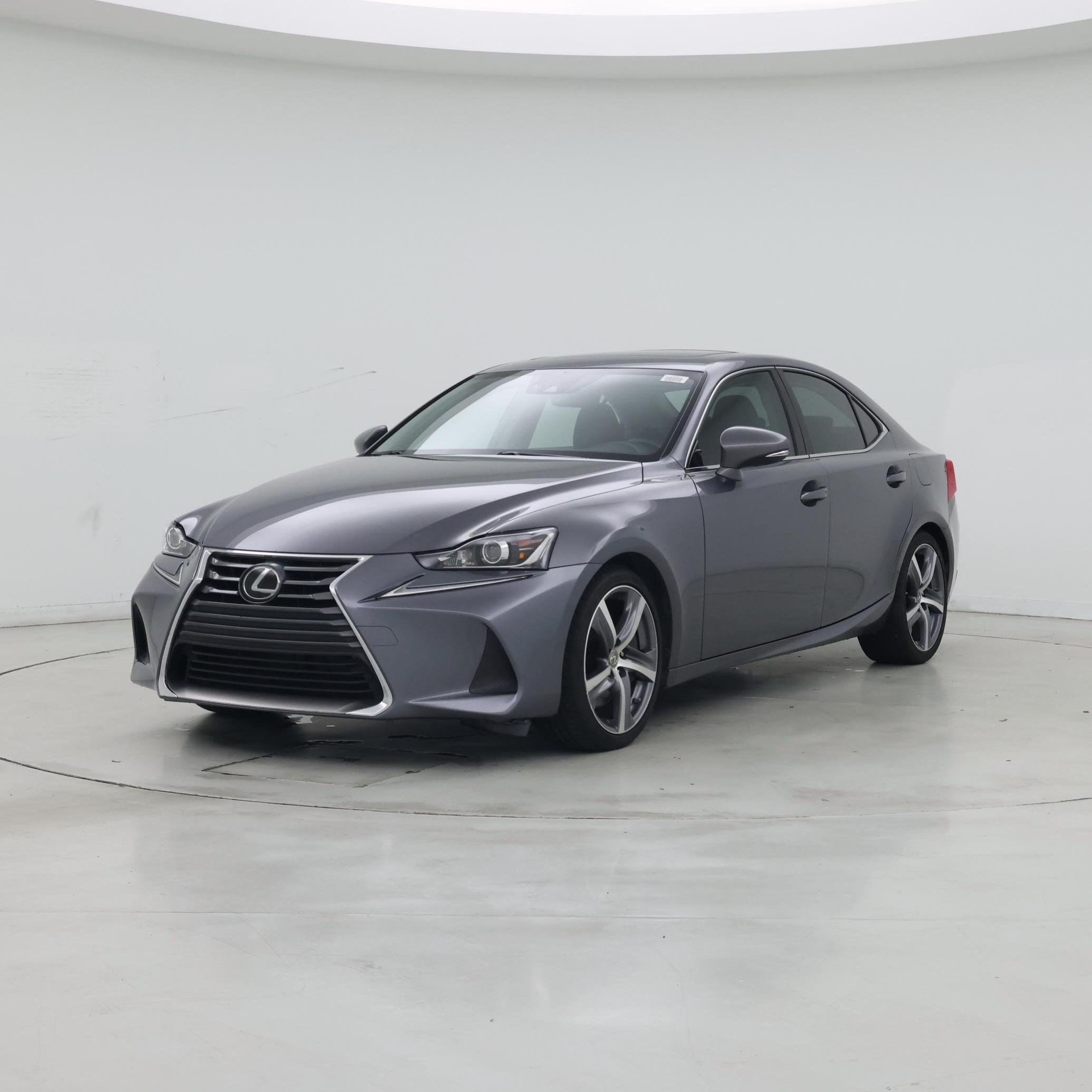 Thumbnail: 2017 Lexus IS - 4
