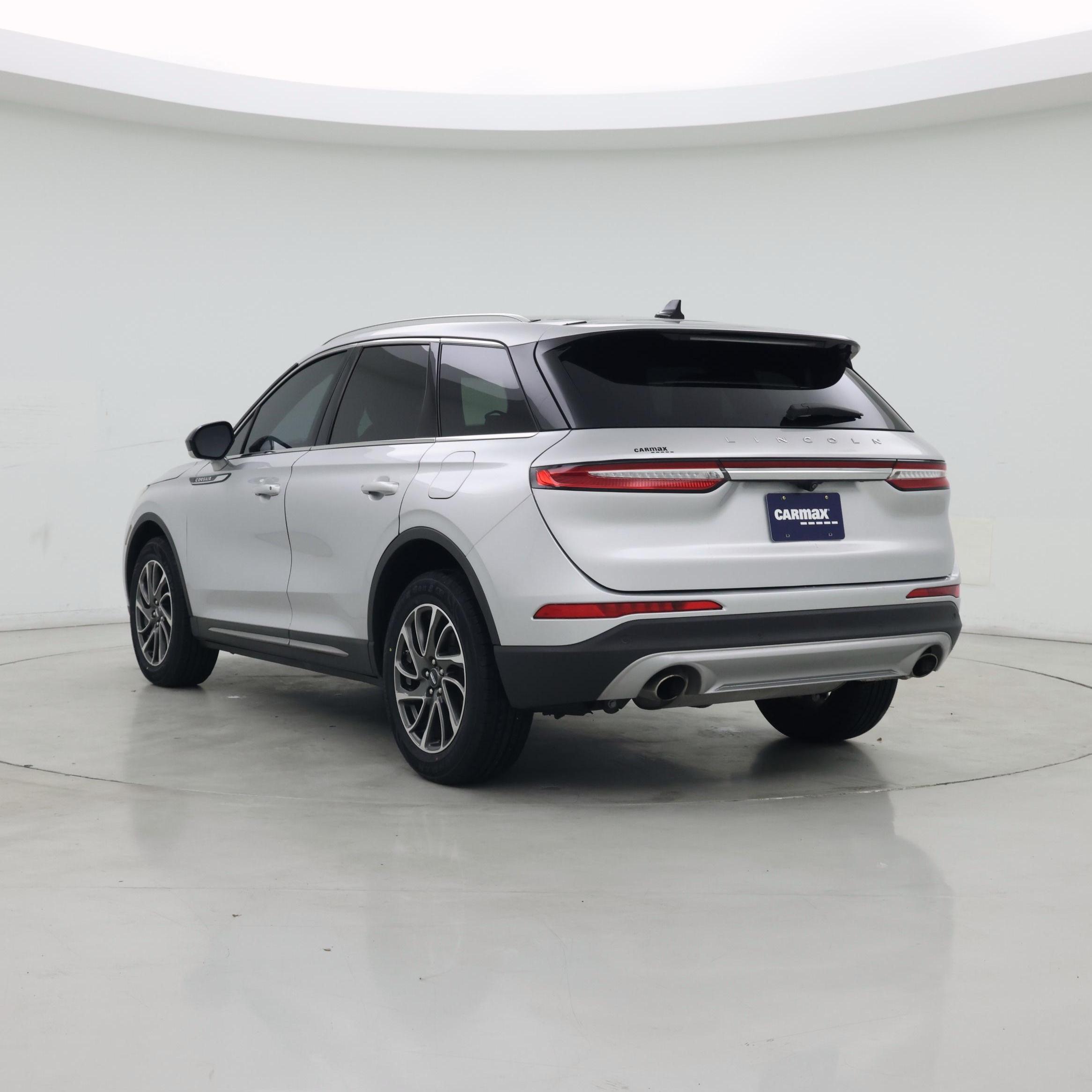 Thumbnail: 2020 Lincoln Corsair - 2