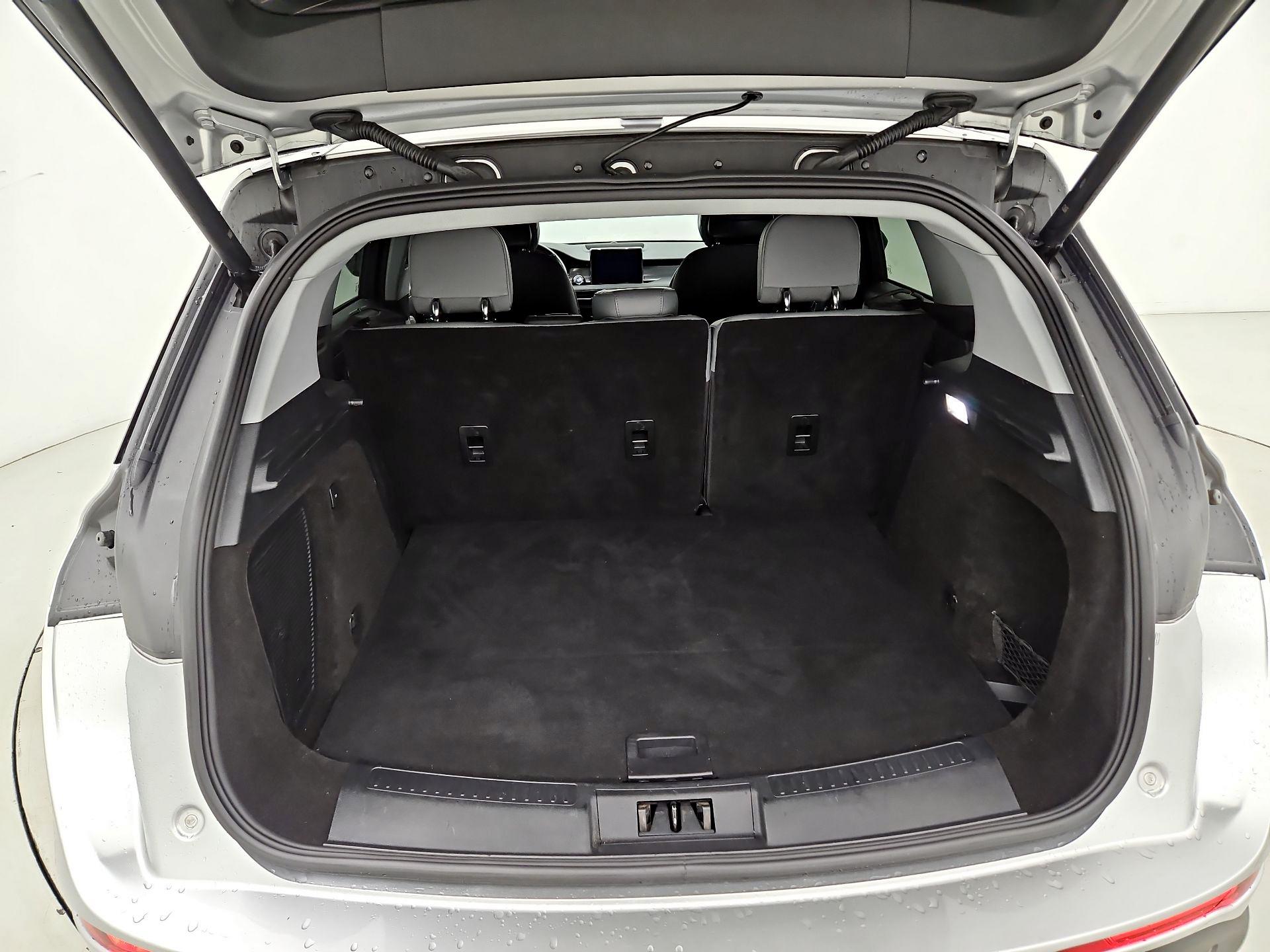 Thumbnail: 2020 Lincoln Corsair - 20