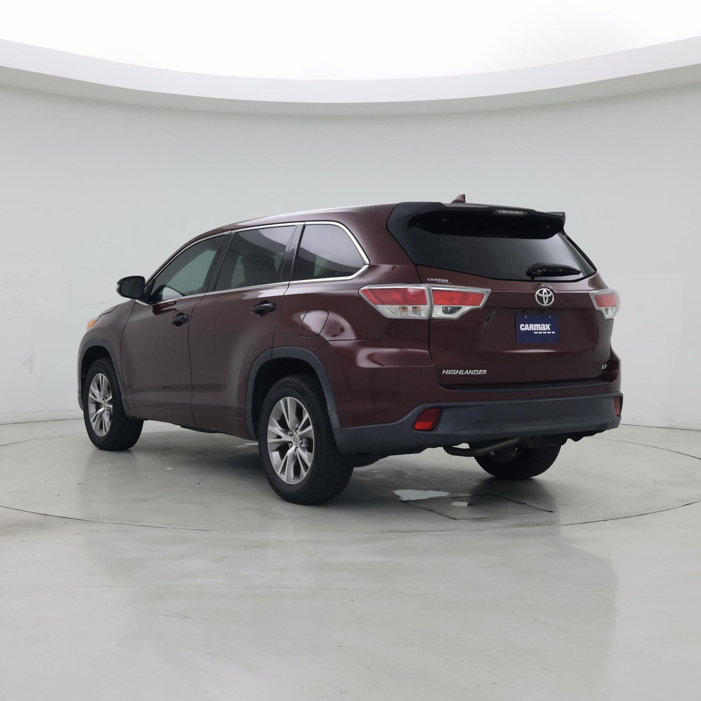 Thumbnail: 2015 Toyota Highlander - 2