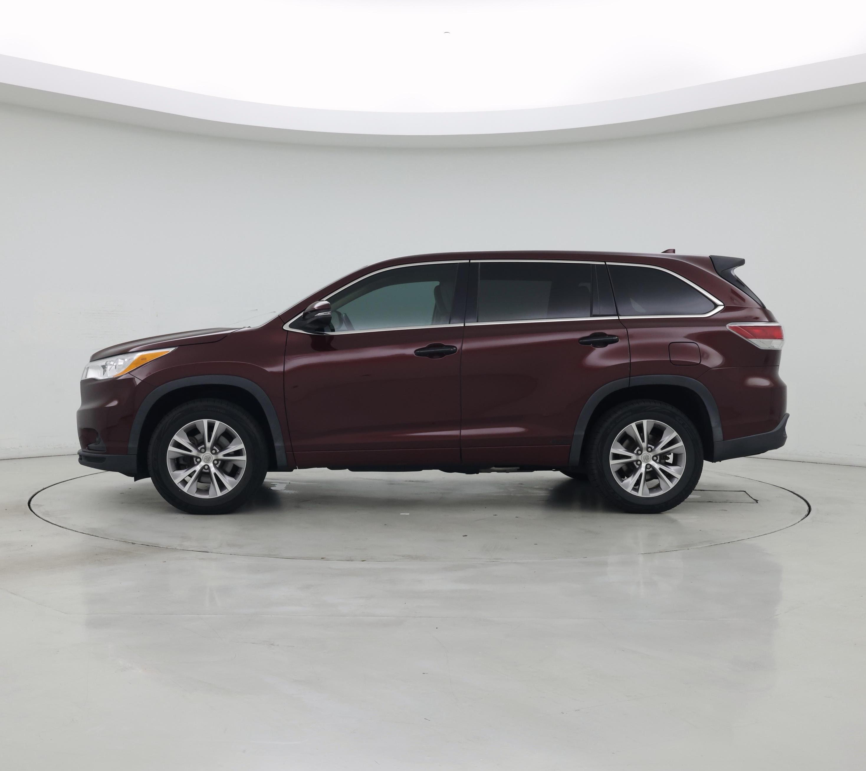 Thumbnail: 2015 Toyota Highlander - 3