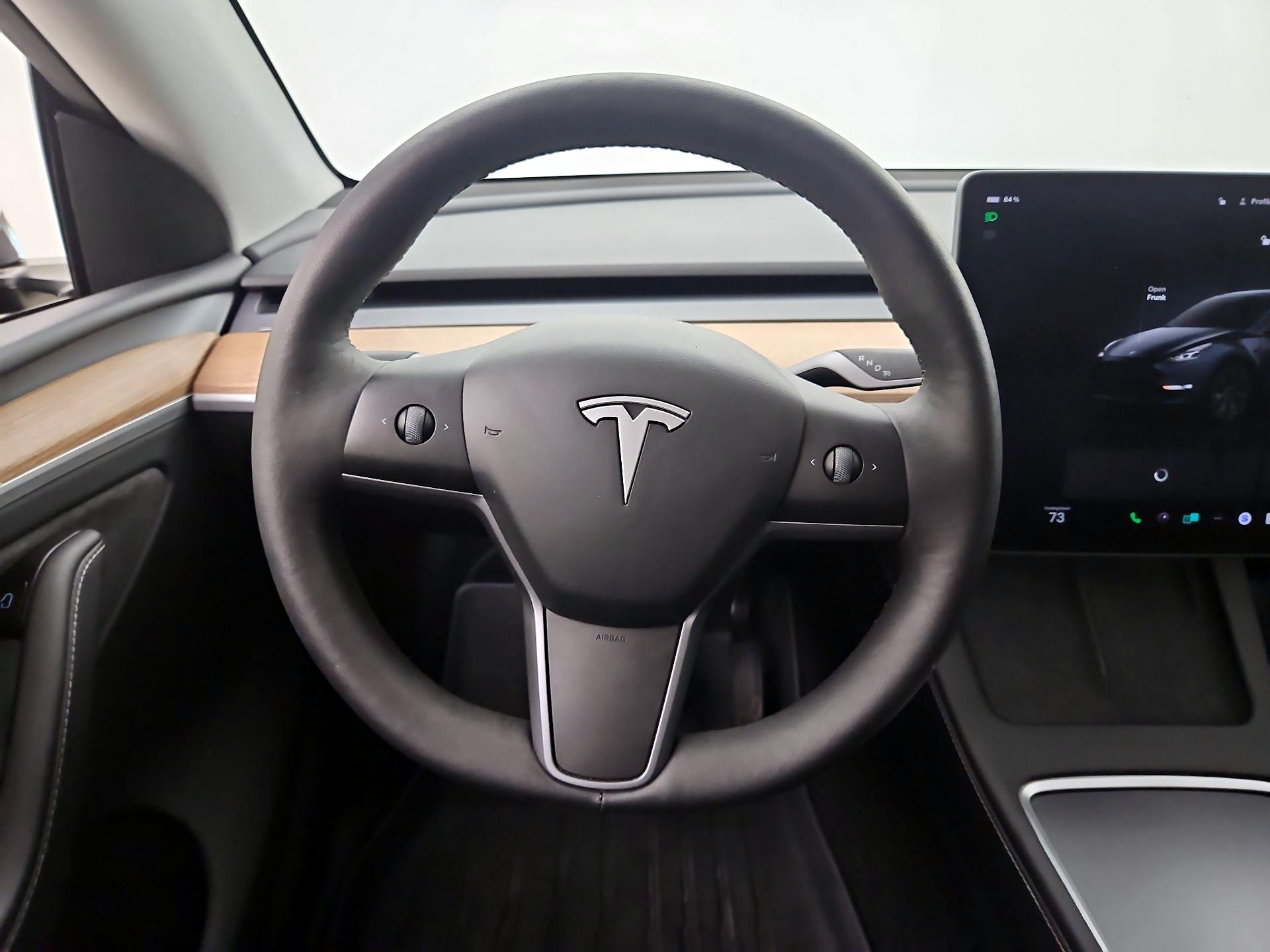 Thumbnail: 2024 Tesla Model Y - 10