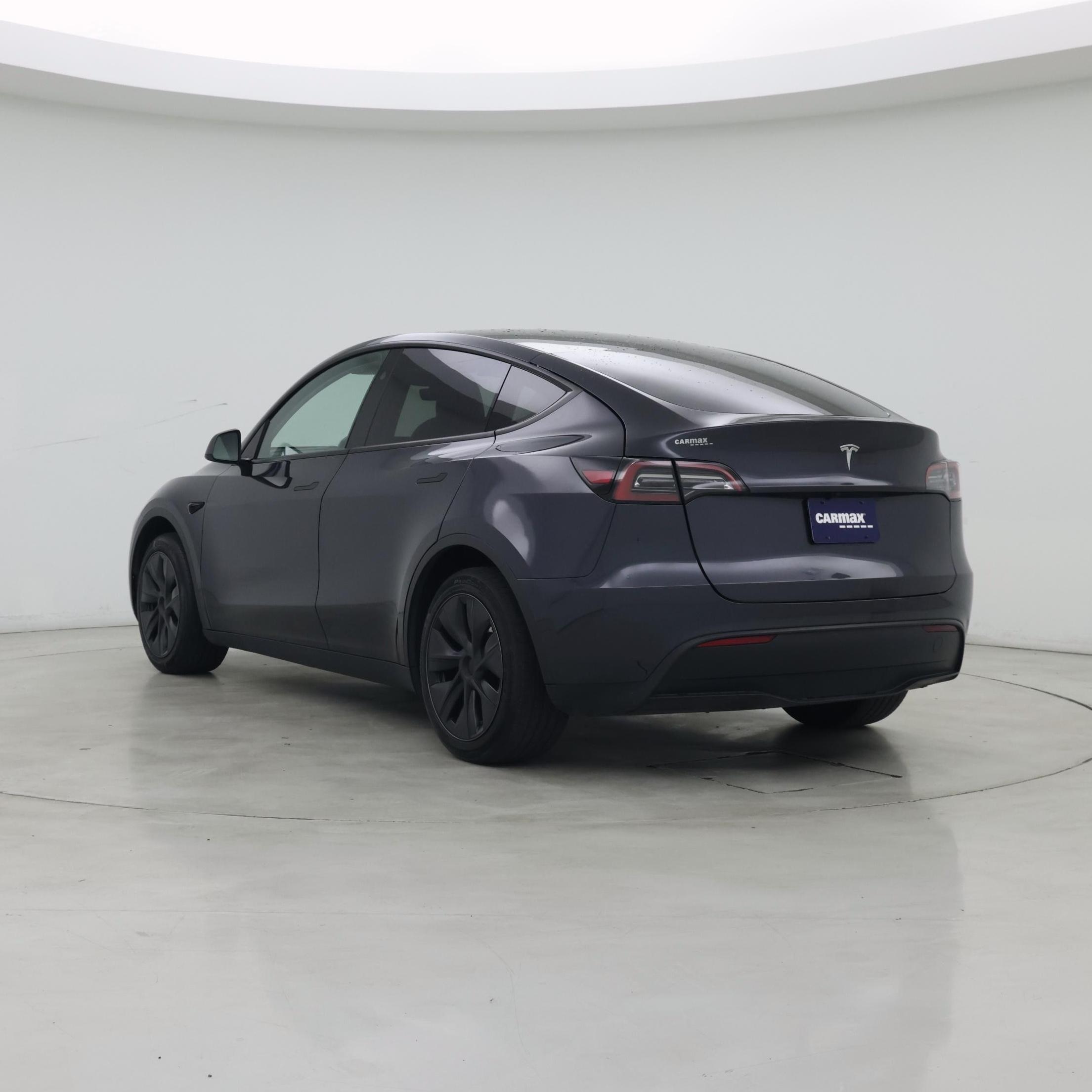 Thumbnail: 2025 Tesla Model Y - 2