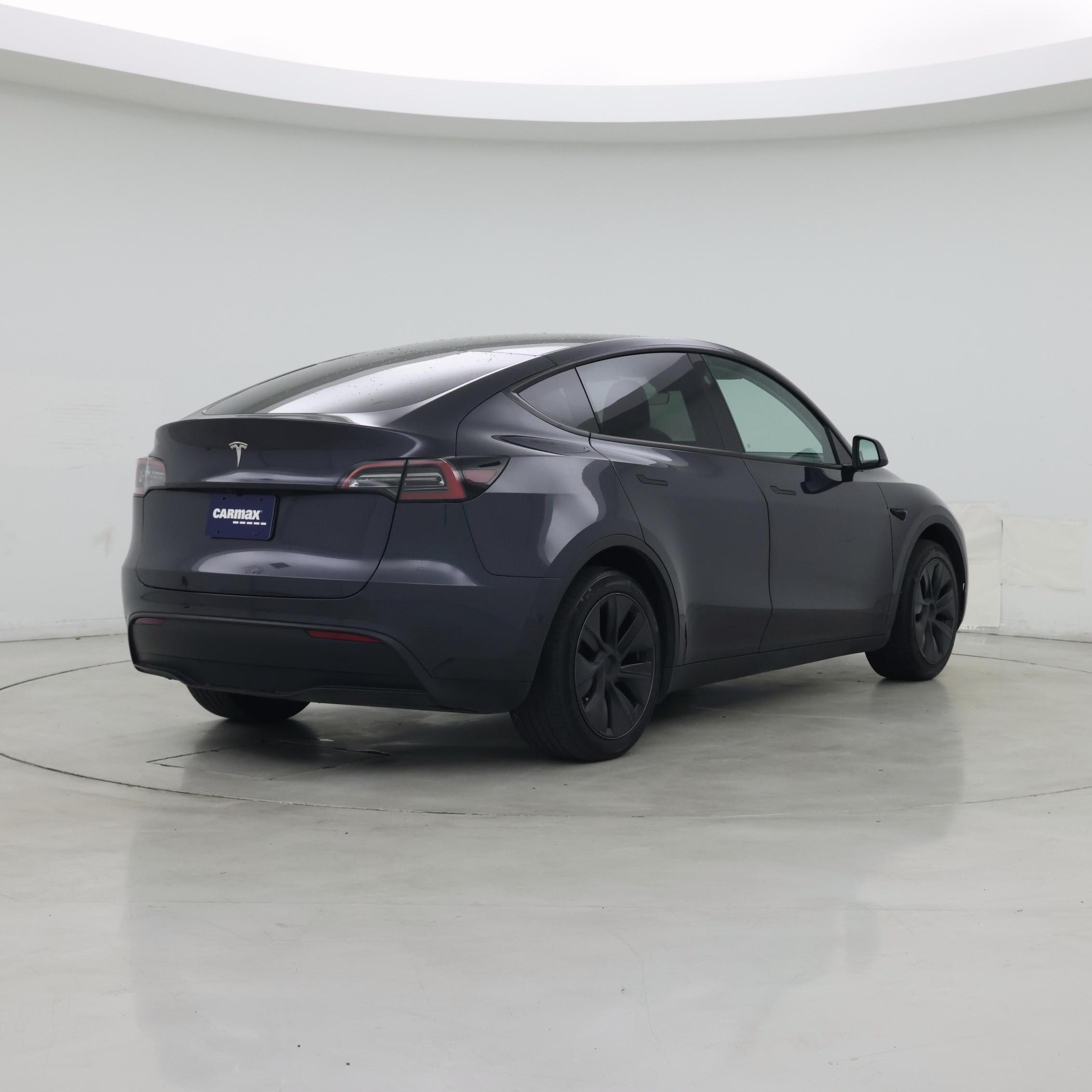 Thumbnail: 2025 Tesla Model Y - 8