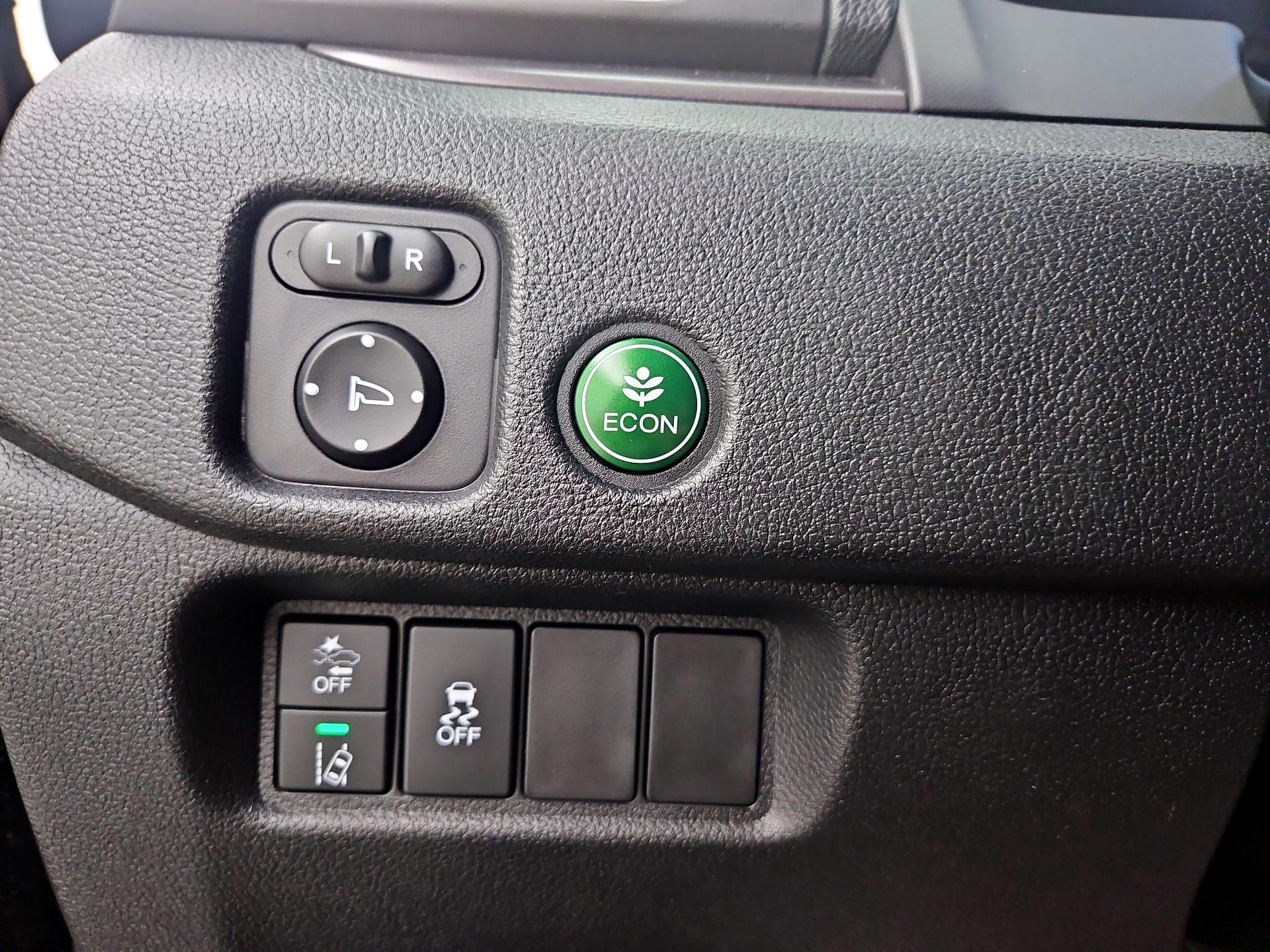 Thumbnail: 2021 Honda Pilot - 13