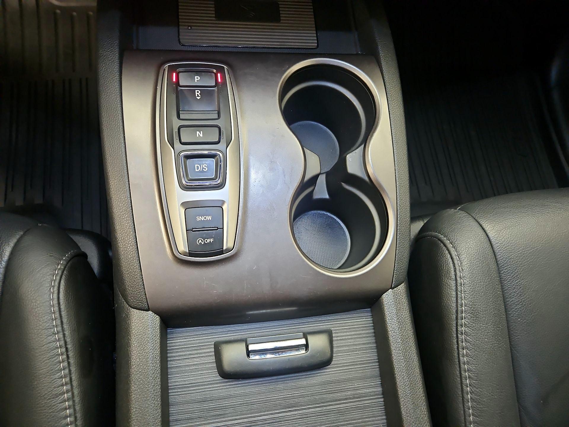 Thumbnail: 2021 Honda Pilot - 17