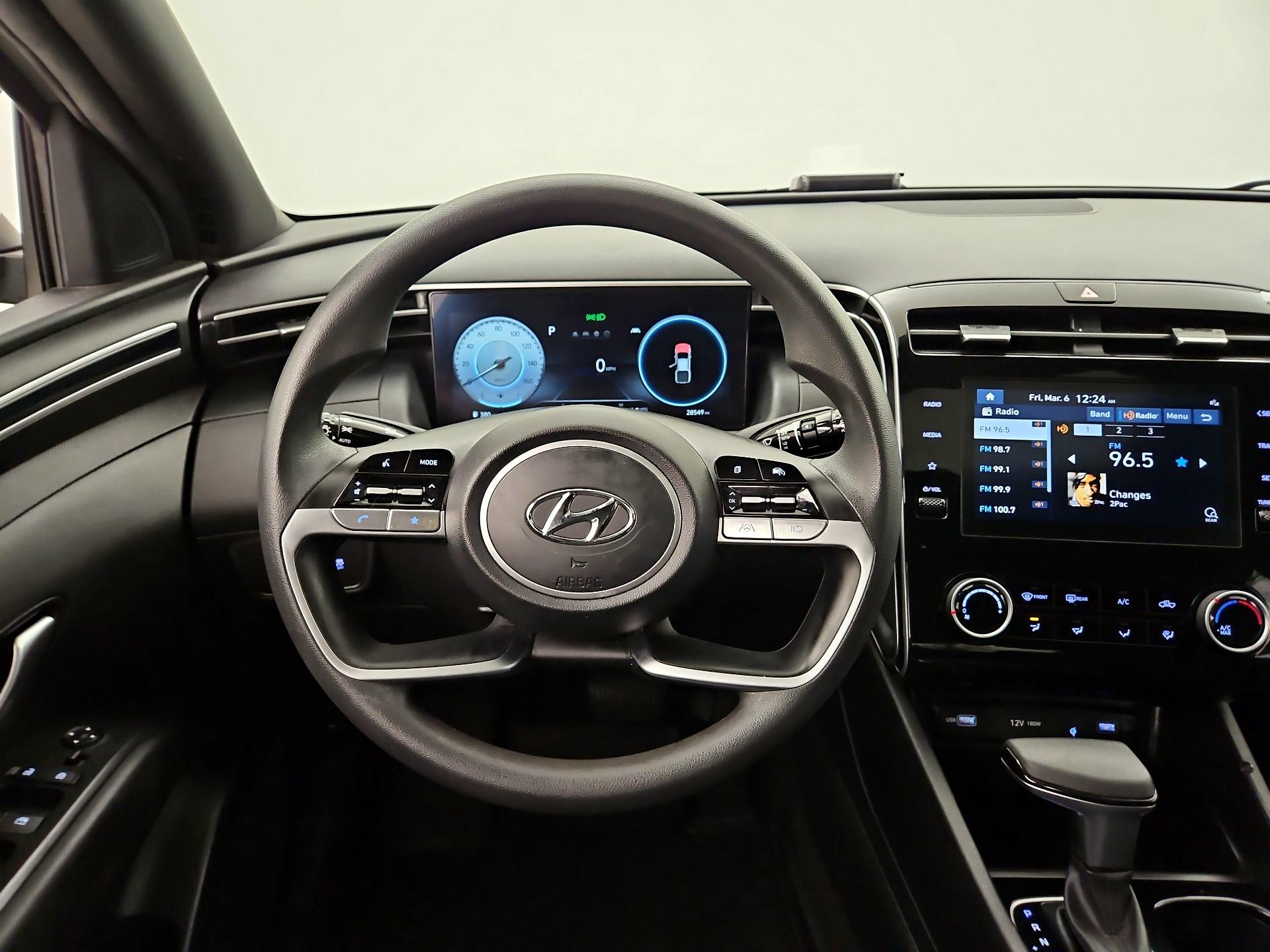 Thumbnail: 2023 Hyundai Santa Cruz - 10