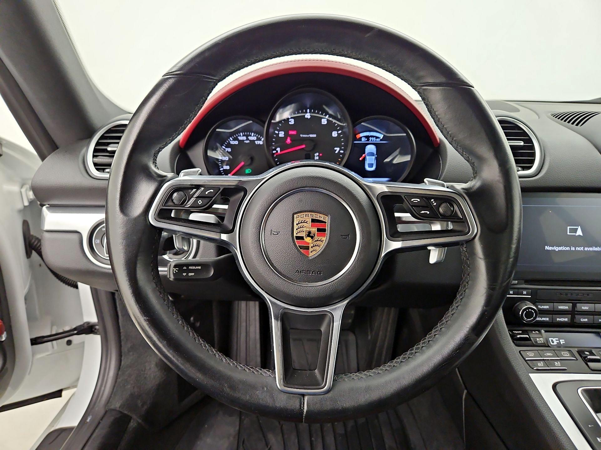 Thumbnail: 2017 Porsche 718 Cayman - 10