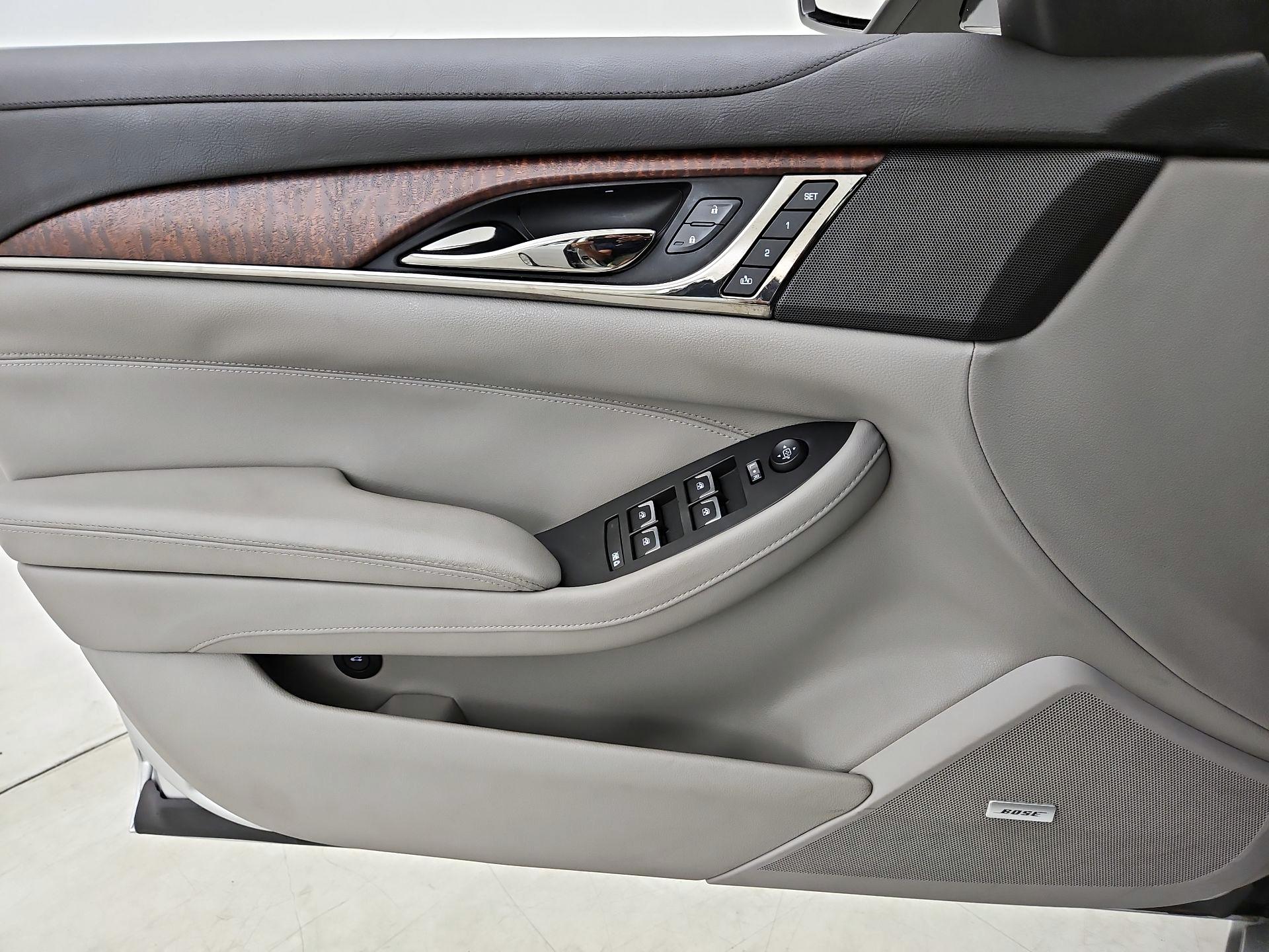 Thumbnail: 2014 Cadillac CTS - 12