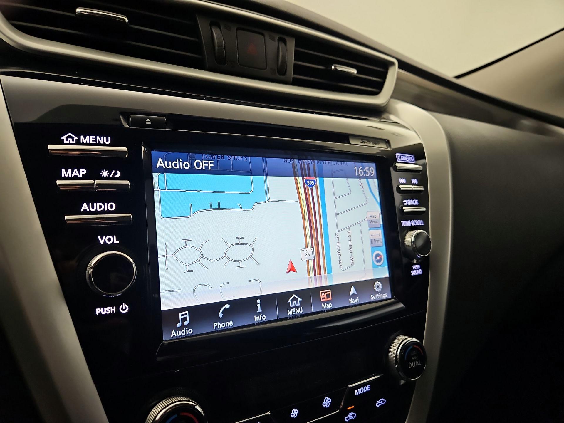 Thumbnail: 2016 Nissan Murano - 14