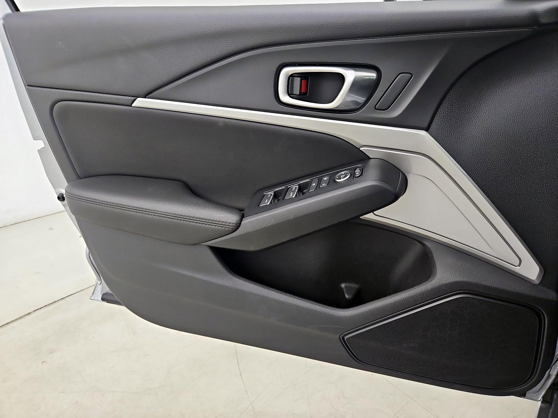 Thumbnail: 2024 Acura Integra - 12