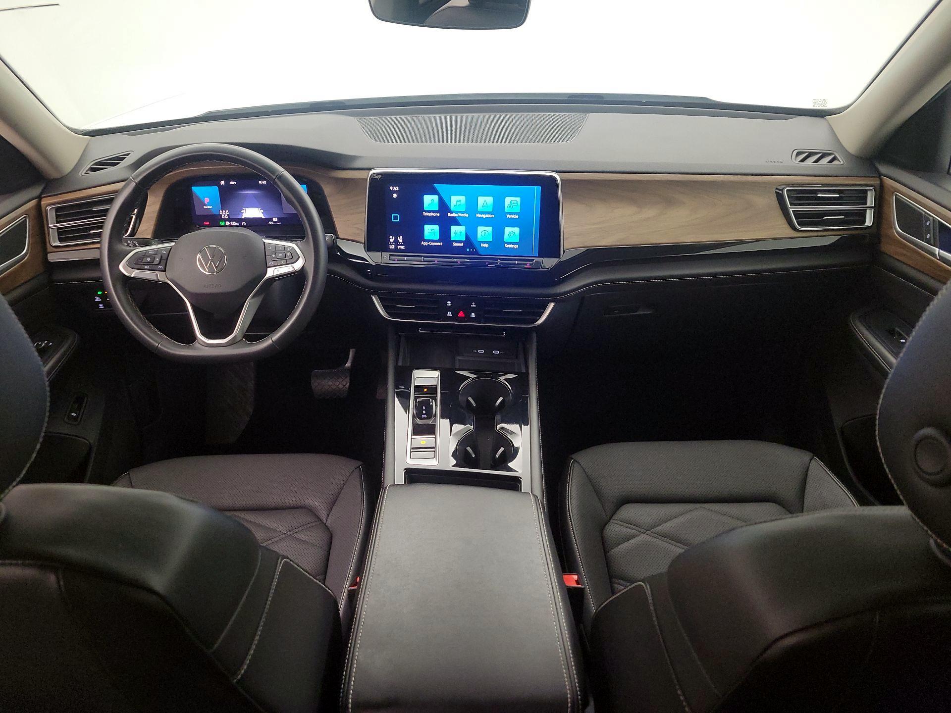 Thumbnail: 2024 Volkswagen Atlas - 9