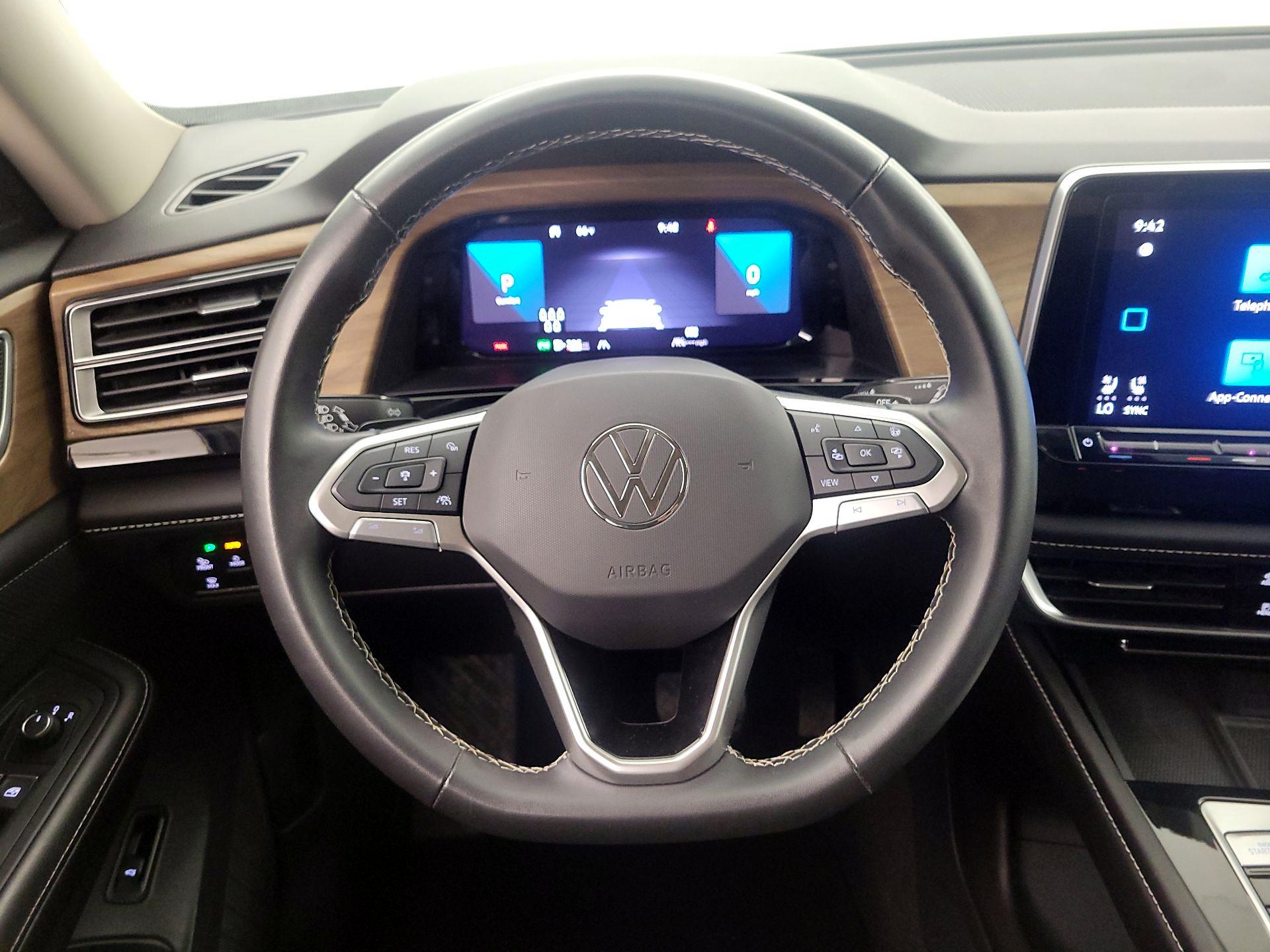 Thumbnail: 2024 Volkswagen Atlas - 10