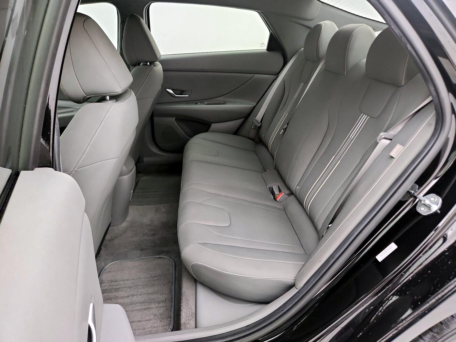 Thumbnail: 2024 Hyundai Elantra - 20