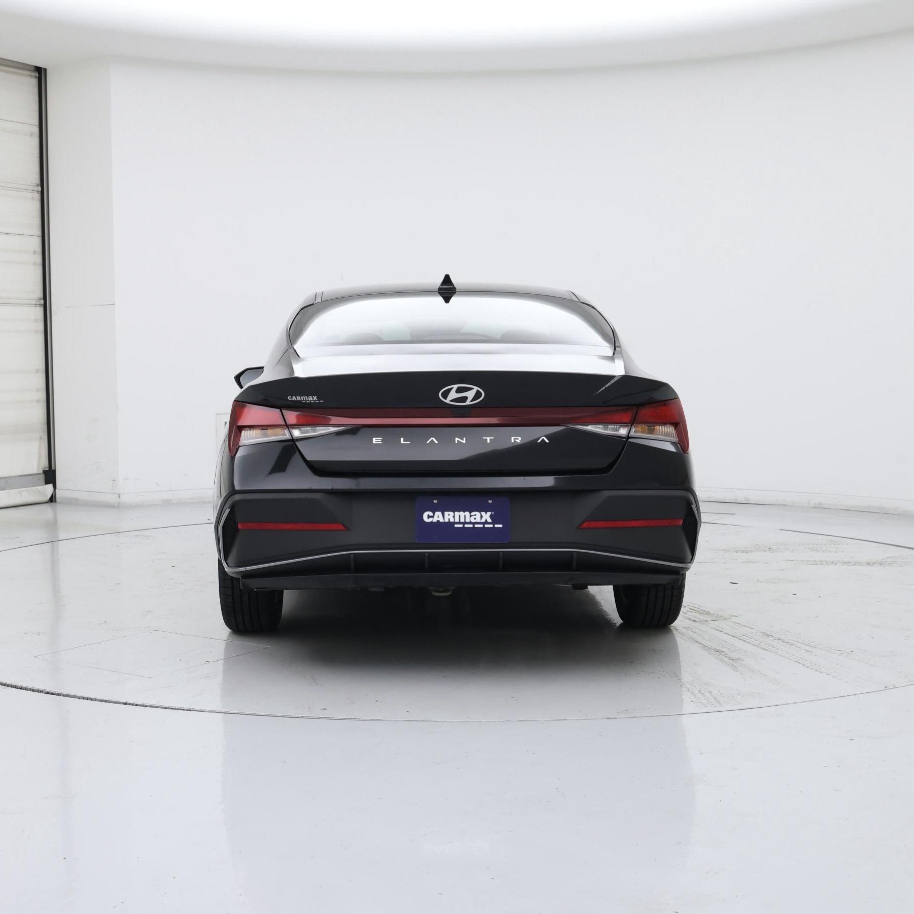 Thumbnail: 2024 Hyundai Elantra - 6