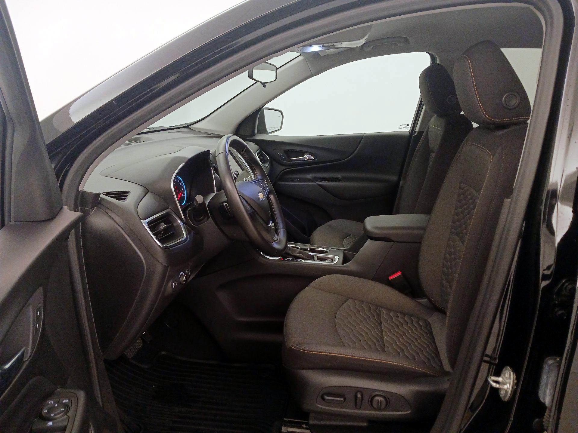 Thumbnail: 2020 Chevrolet Equinox - 11