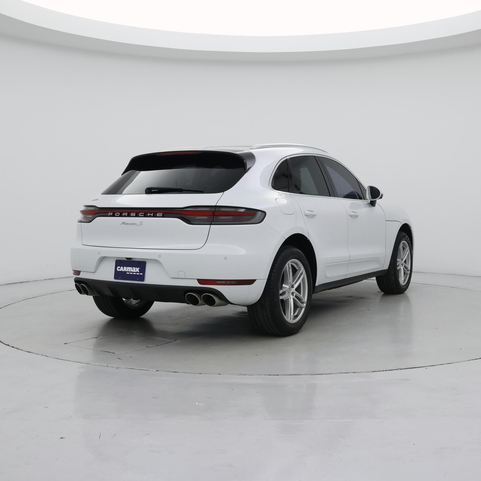 Thumbnail: 2020 Porsche Macan - 8