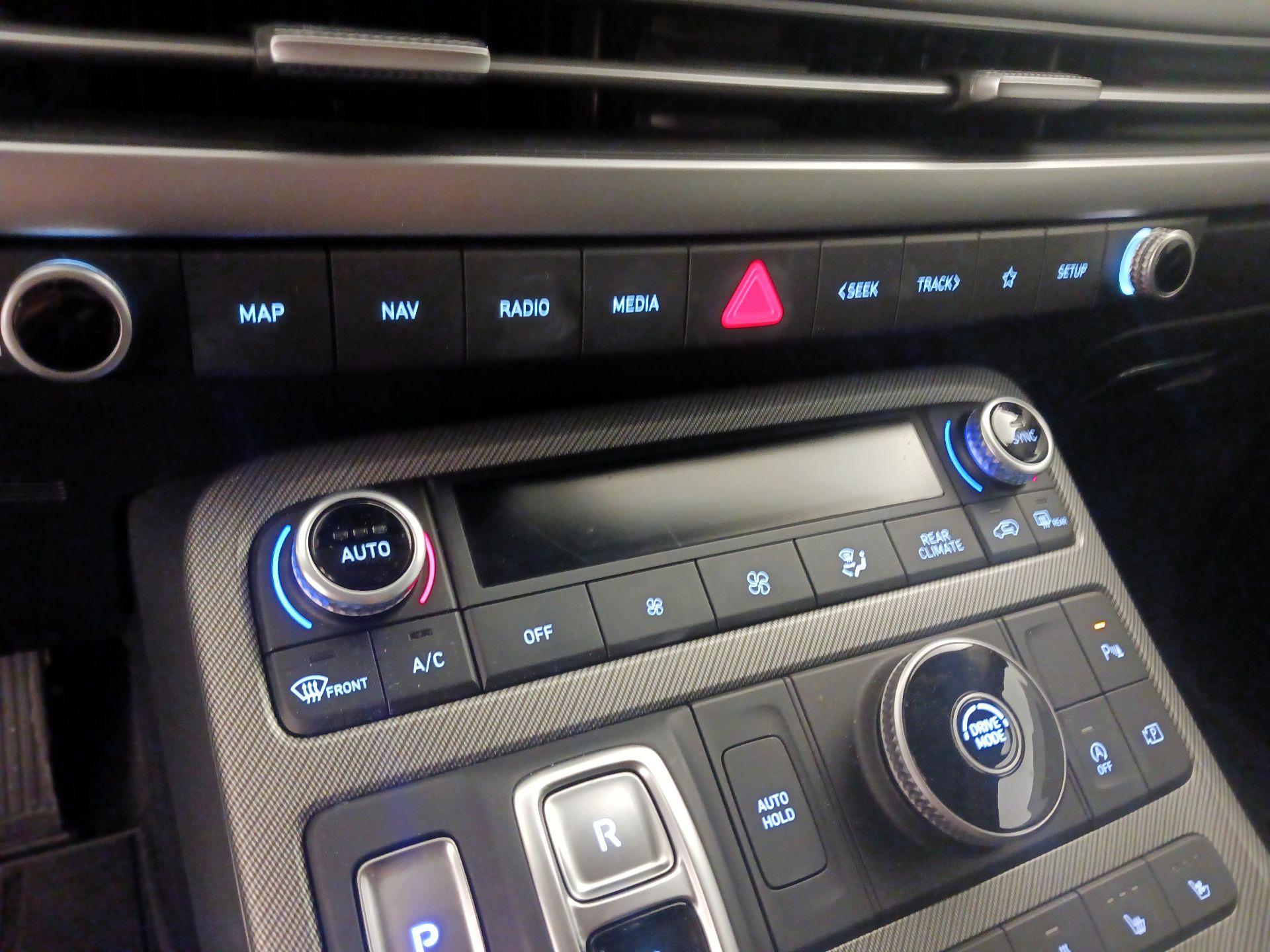 Thumbnail: 2025 Hyundai Palisade - 17