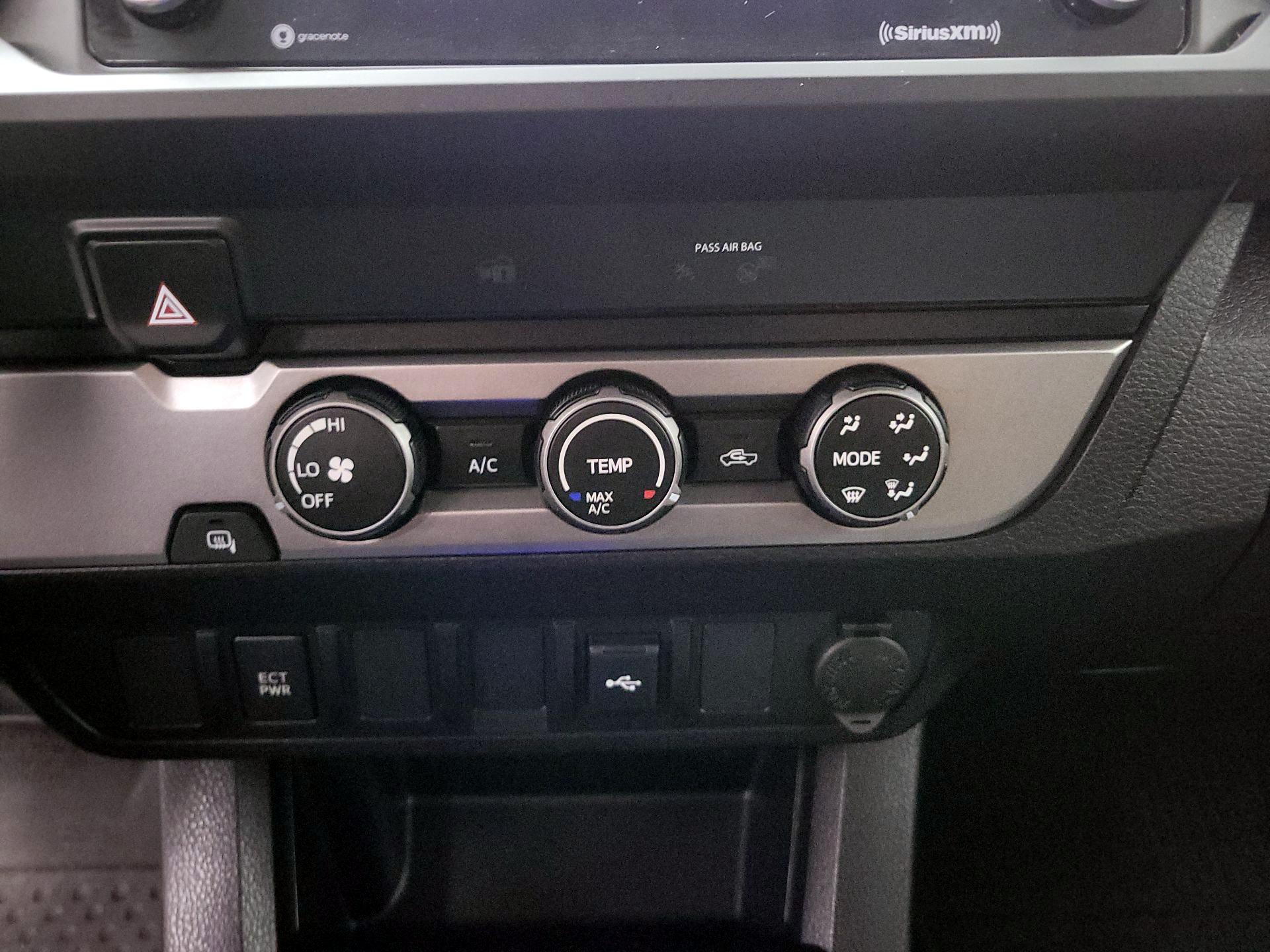 Thumbnail: 2022 Toyota Tacoma - 16