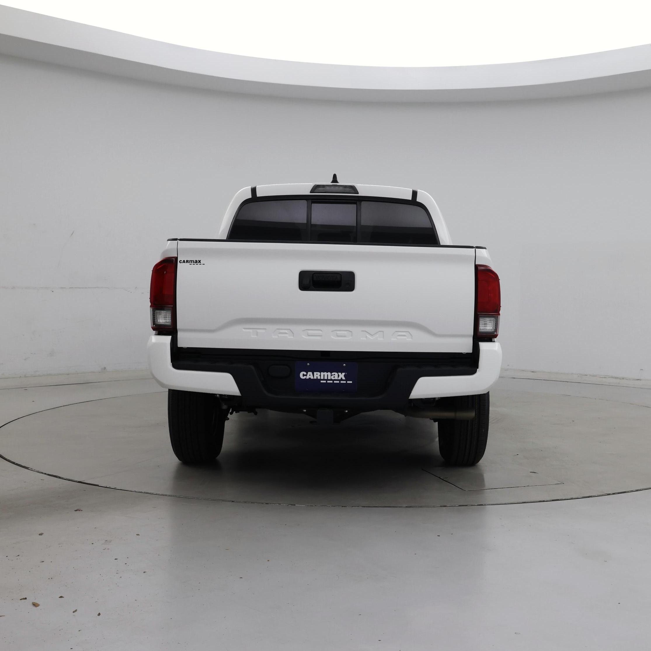 Thumbnail: 2022 Toyota Tacoma - 6