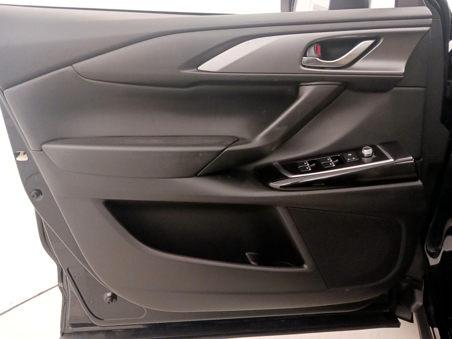 Thumbnail: 2023 Mazda CX-9 - 12