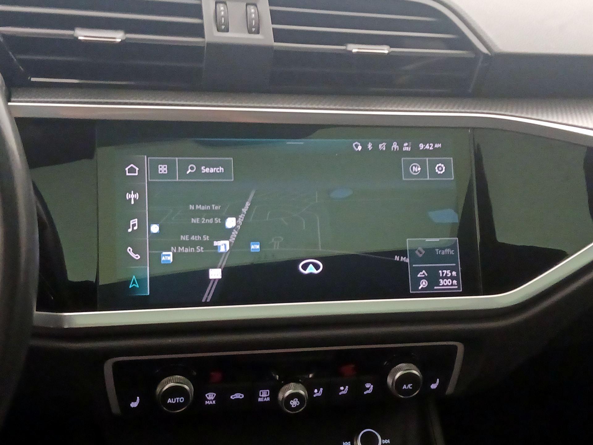 Thumbnail: 2022 Audi Q3 - 14