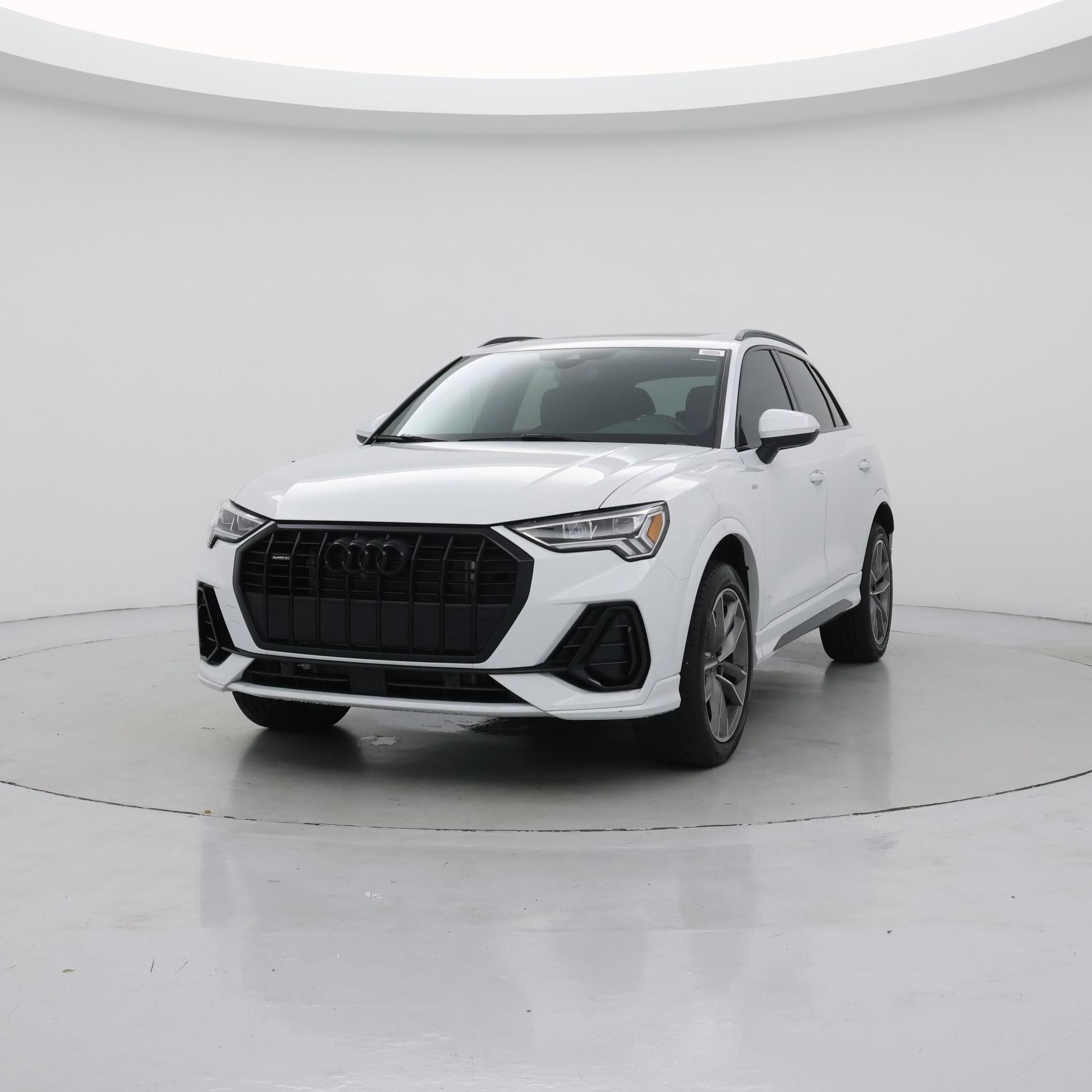 Thumbnail: 2022 Audi Q3 - 4