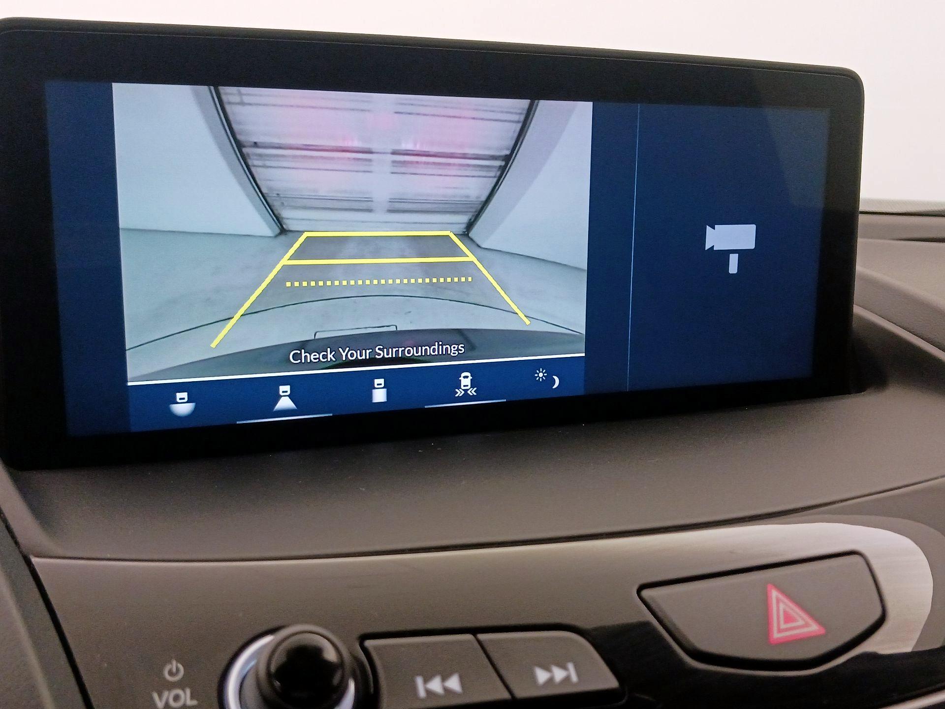 Thumbnail: 2021 Acura RDX - 15