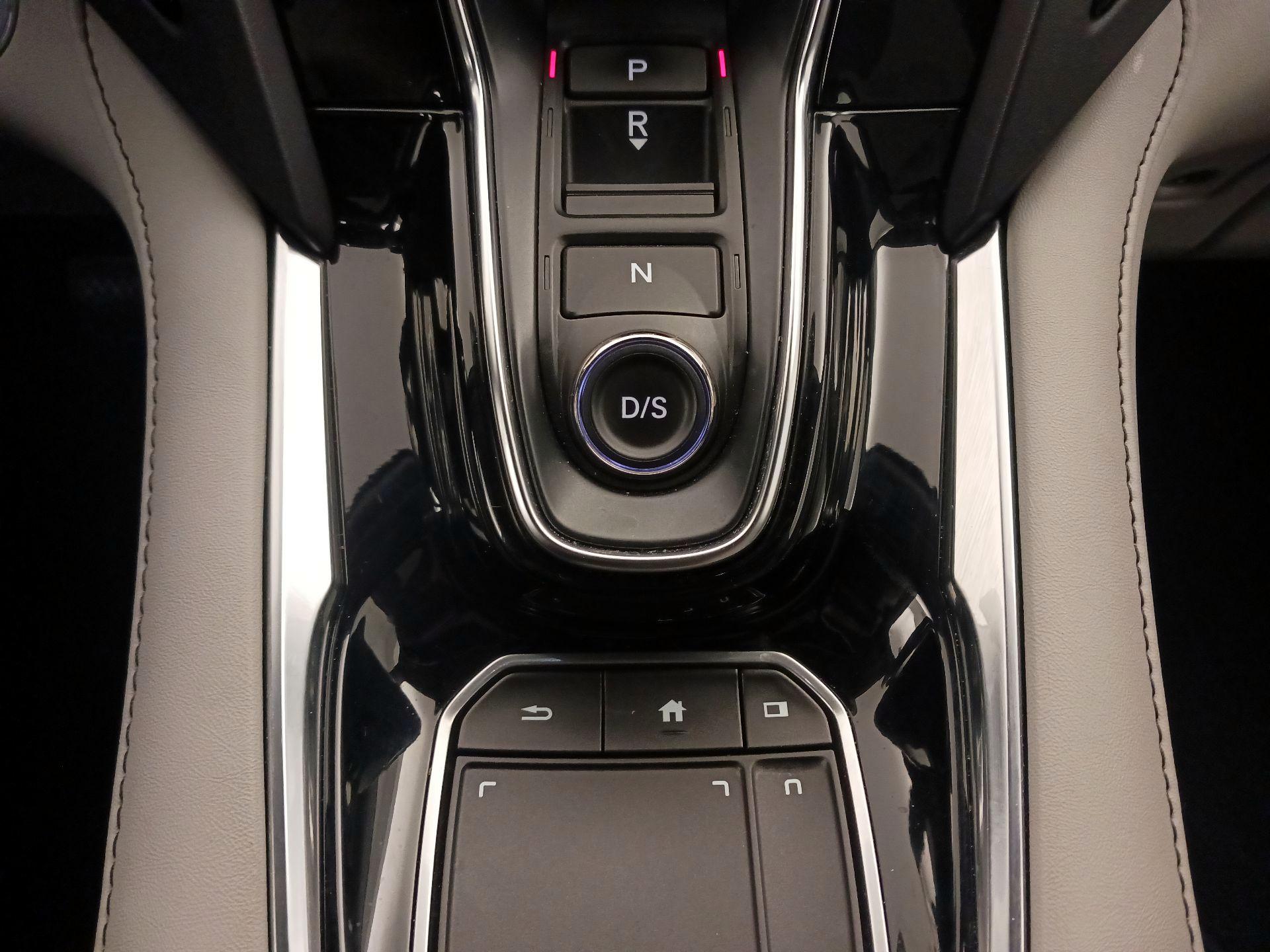 Thumbnail: 2021 Acura RDX - 18