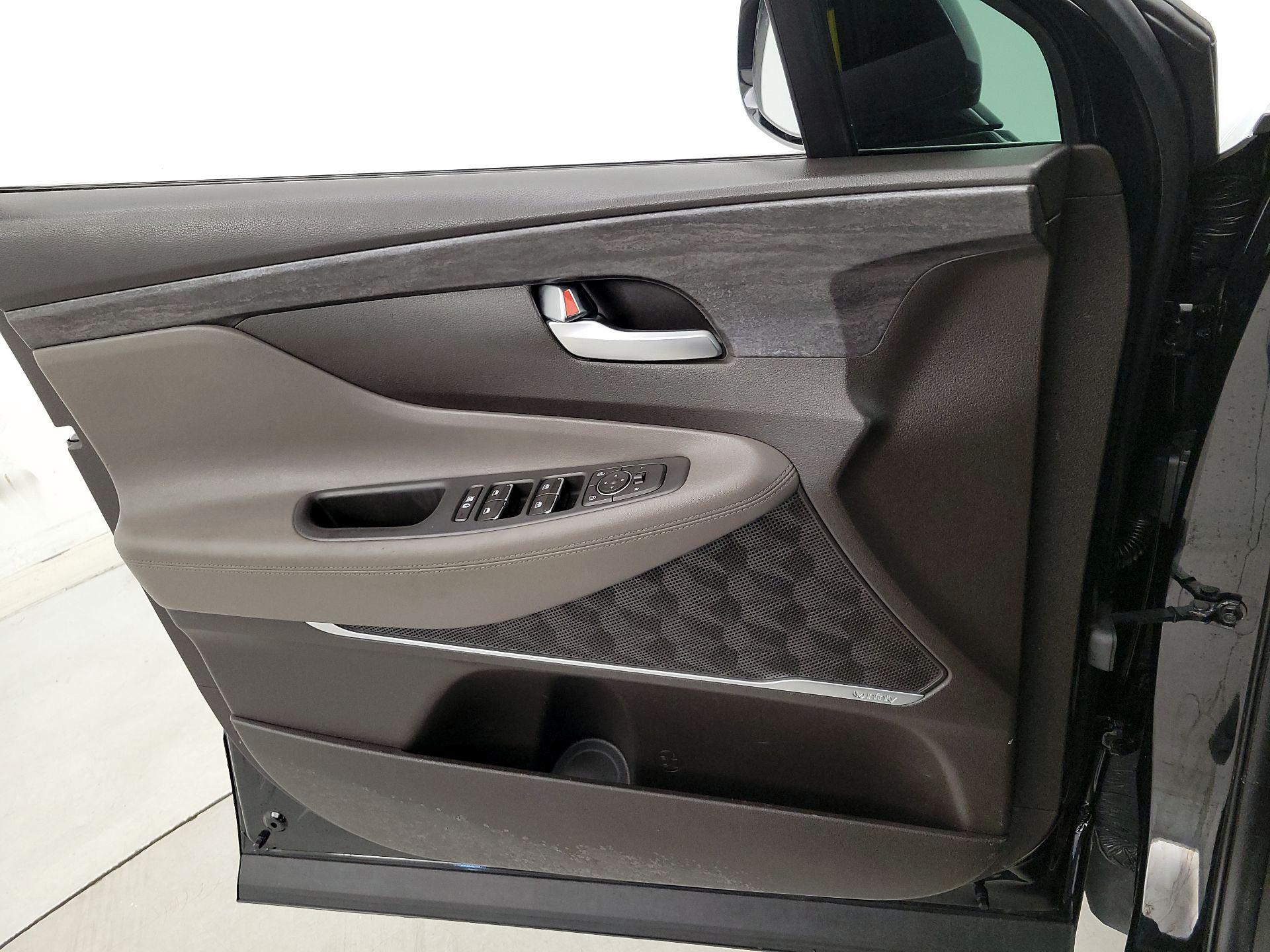 Thumbnail: 2020 Hyundai Santa Fe - 12