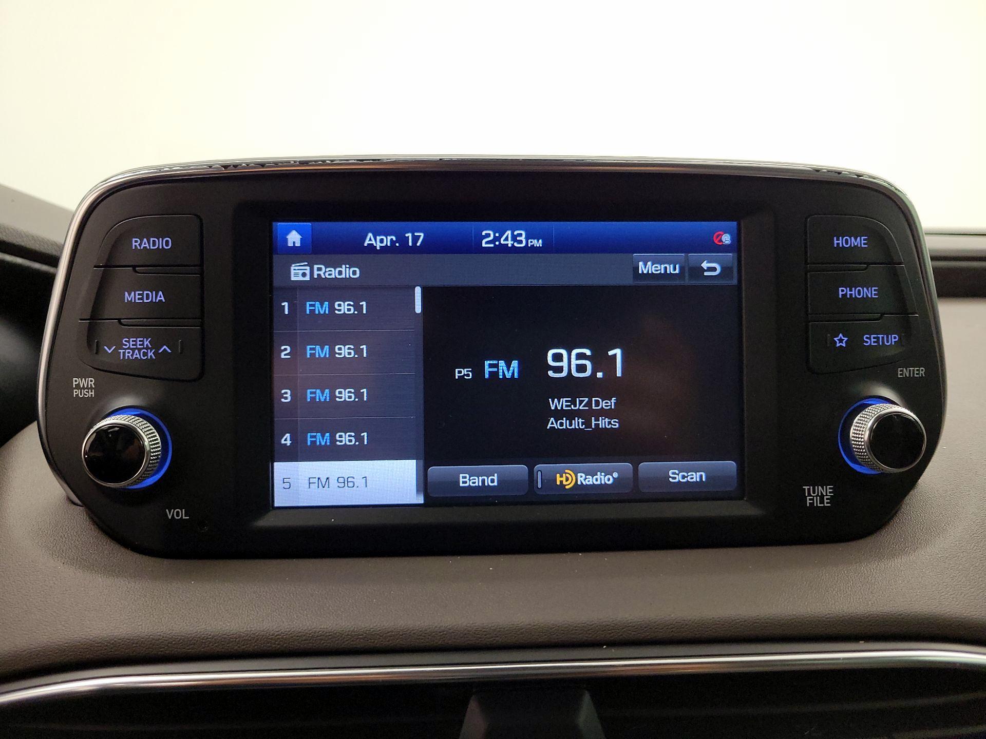 Thumbnail: 2020 Hyundai Santa Fe - 15