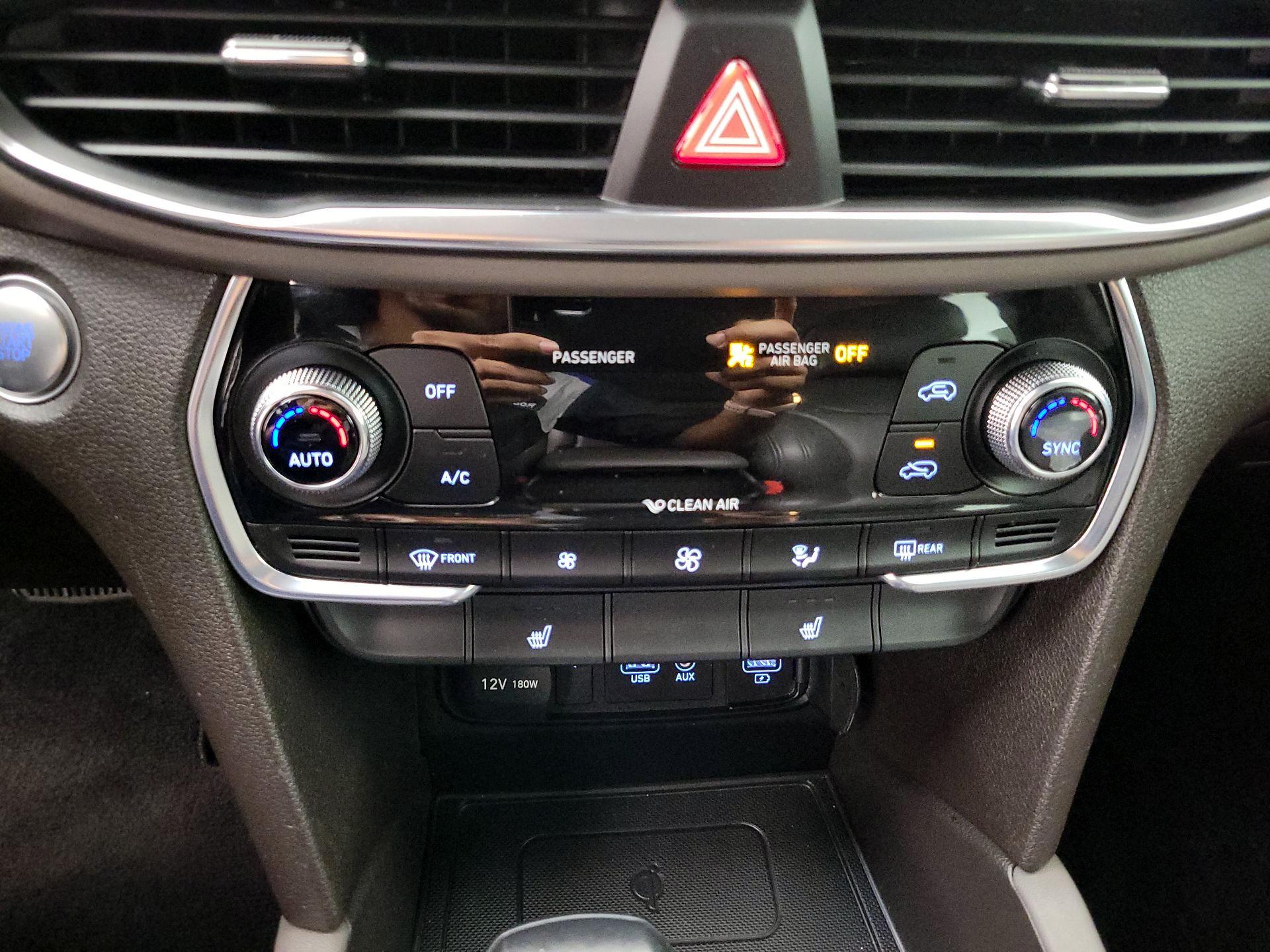 Thumbnail: 2020 Hyundai Santa Fe - 16