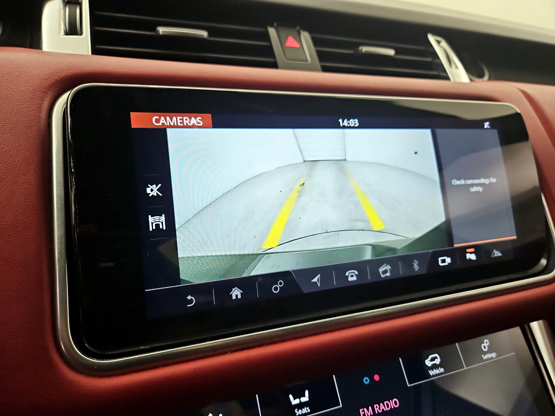 Thumbnail: 2022 Land Rover Range Rover Sport - 15