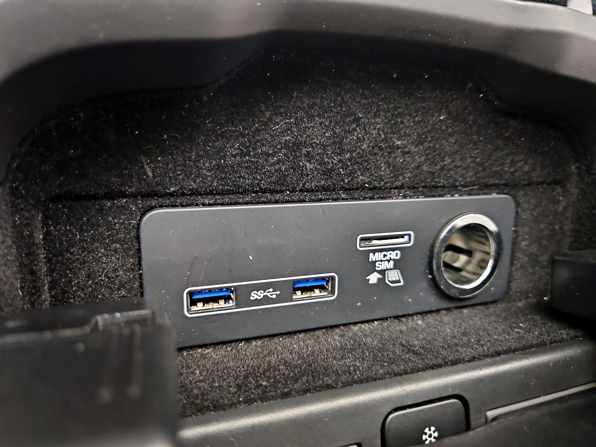 Thumbnail: 2022 Land Rover Range Rover Sport - 19