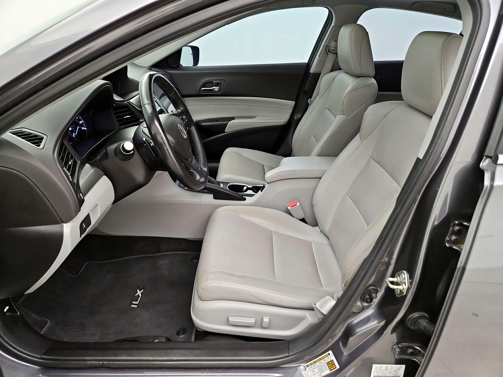 Thumbnail: 2017 Acura ILX - 11