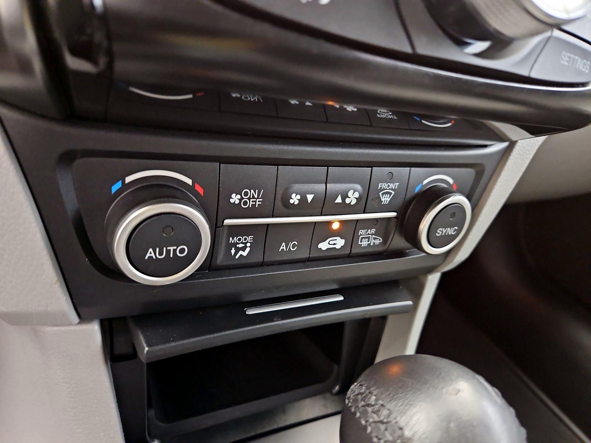 Thumbnail: 2017 Acura ILX - 16