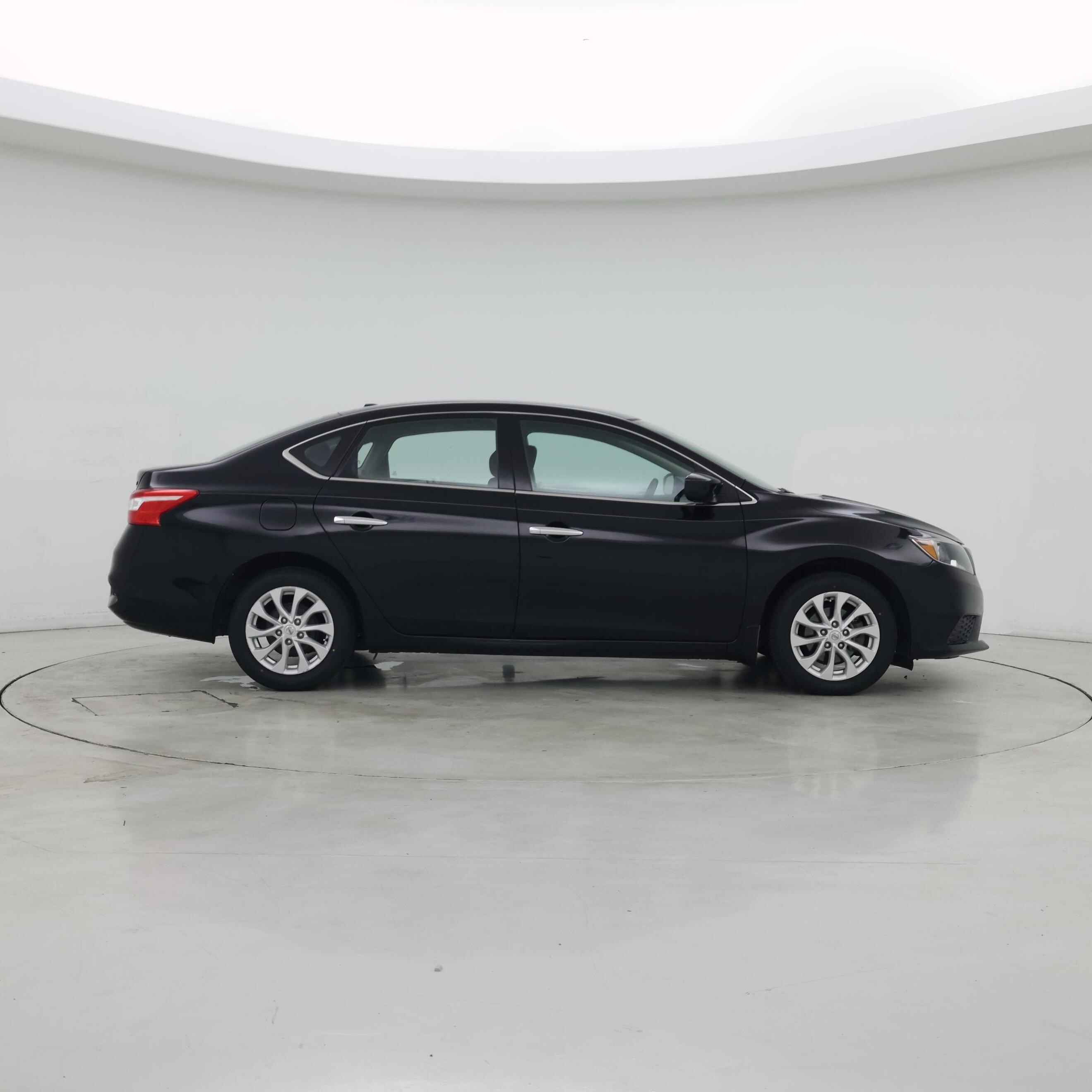 Thumbnail: 2019 Nissan Sentra - 7
