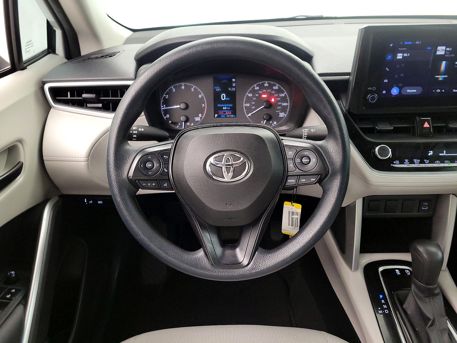 Thumbnail: 2023 Toyota Corolla Cross - 10