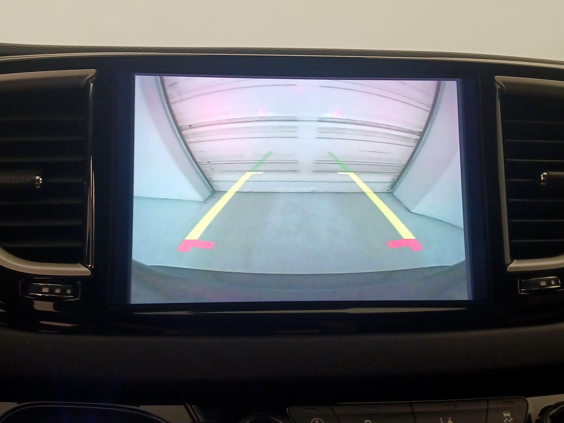 Thumbnail: 2023 Chrysler Pacifica - 14