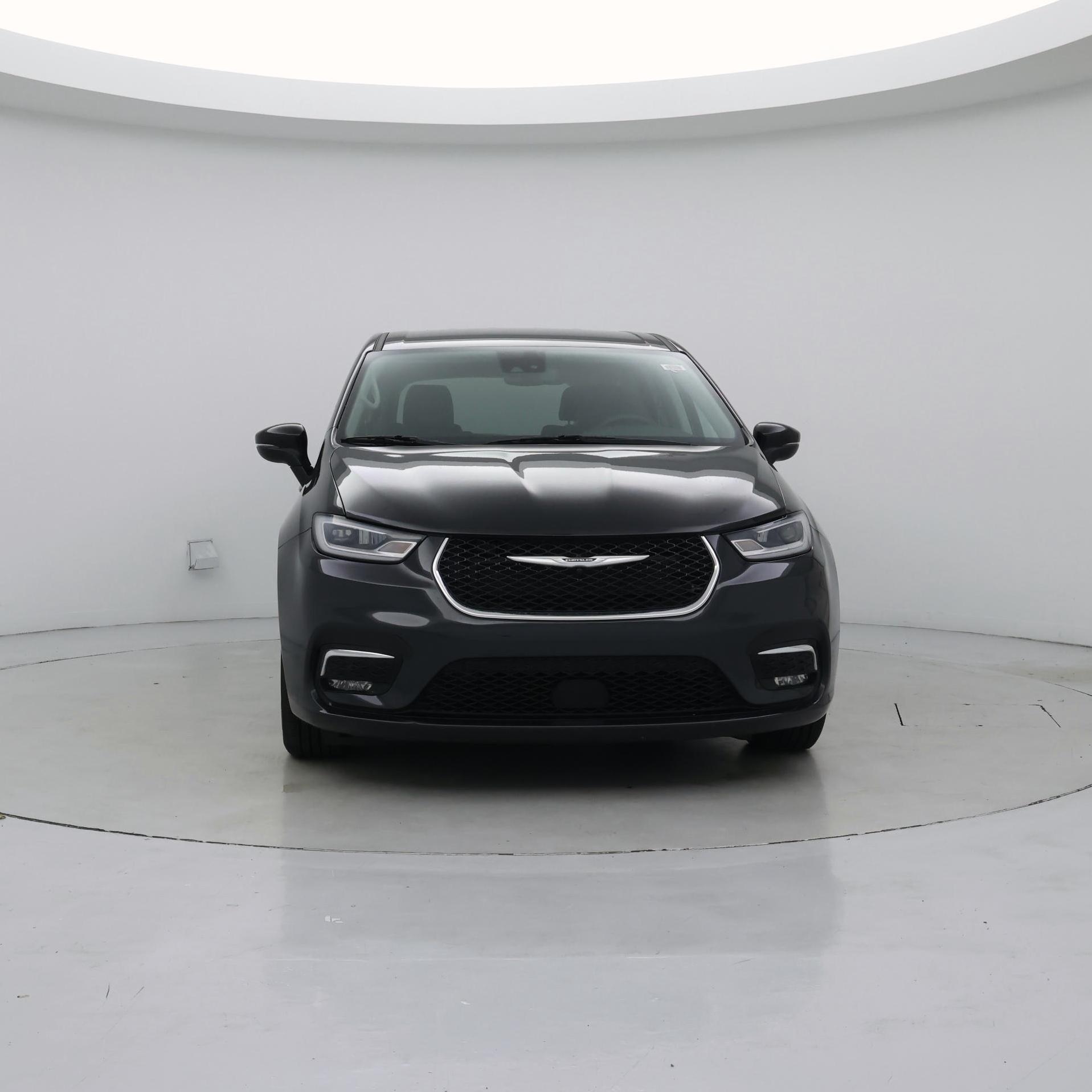 Thumbnail: 2023 Chrysler Pacifica - 5