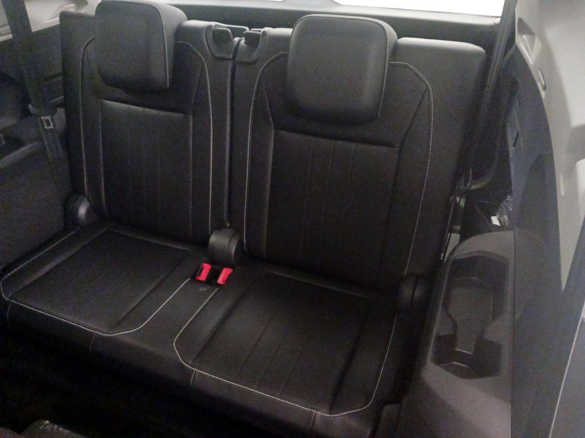 Thumbnail: 2024 Volkswagen Tiguan - 20