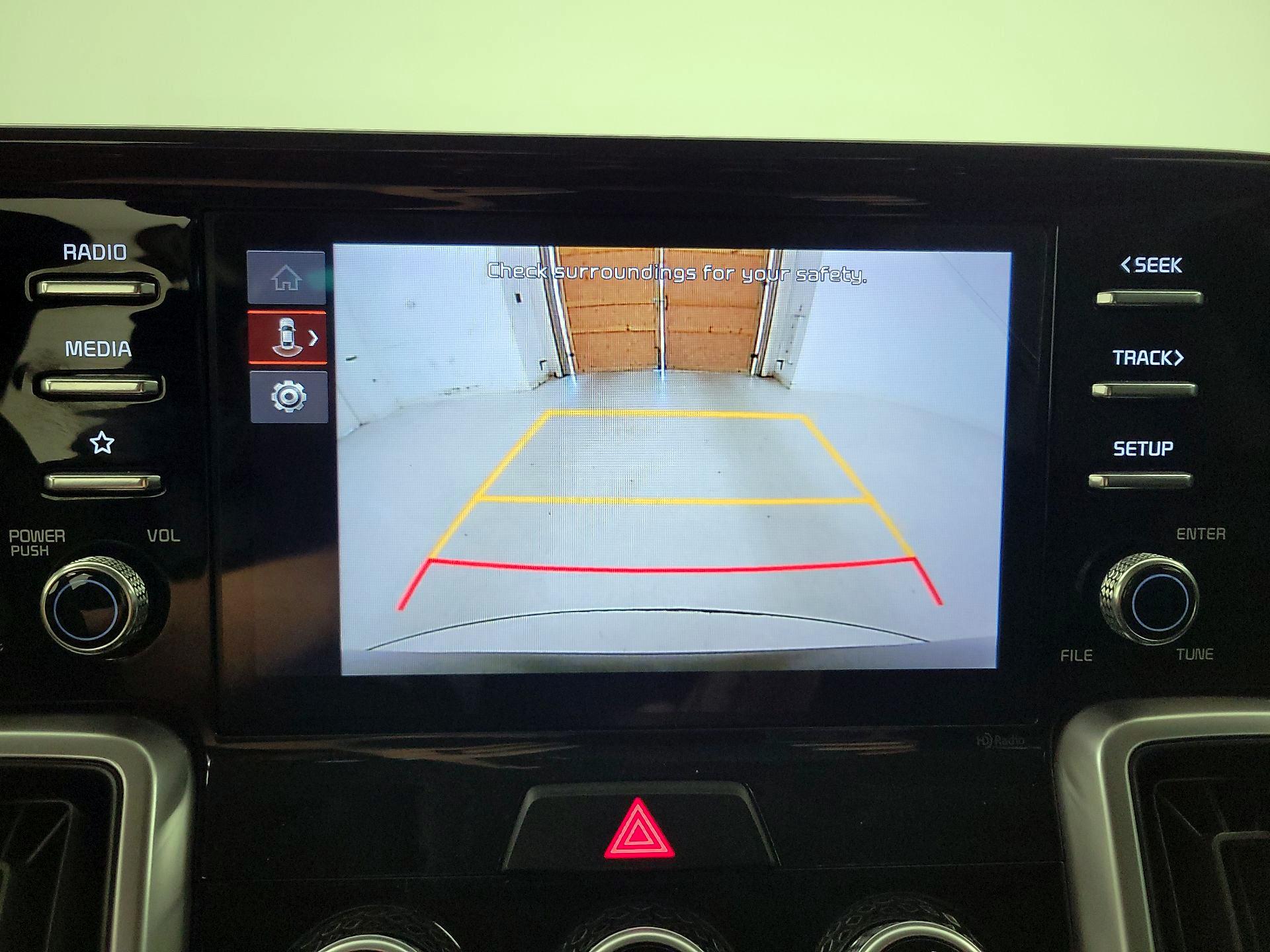 Thumbnail: 2023 Kia Sorento - 14