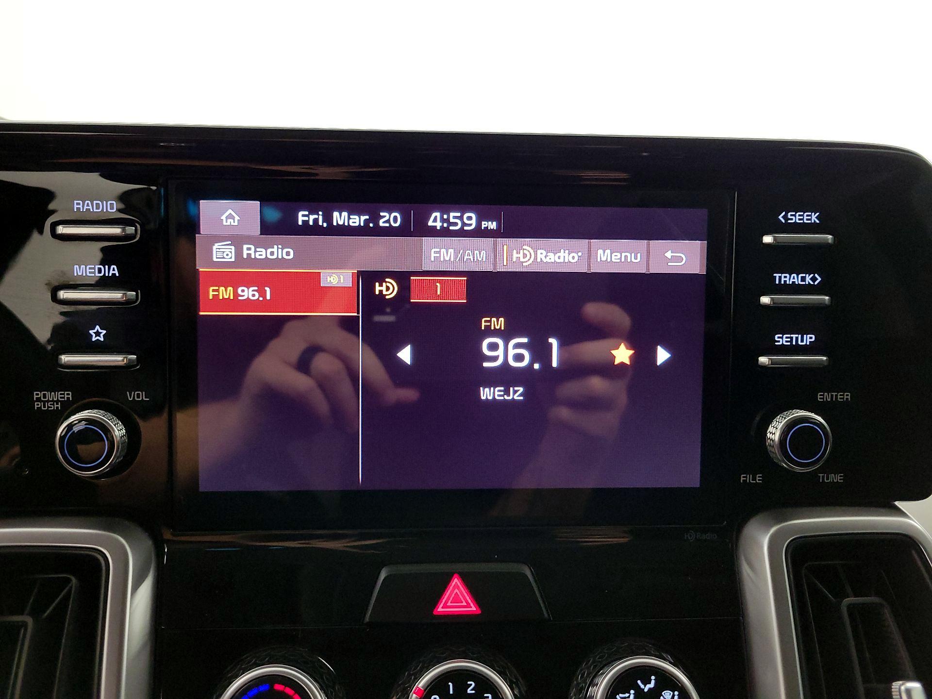 Thumbnail: 2023 Kia Sorento - 15