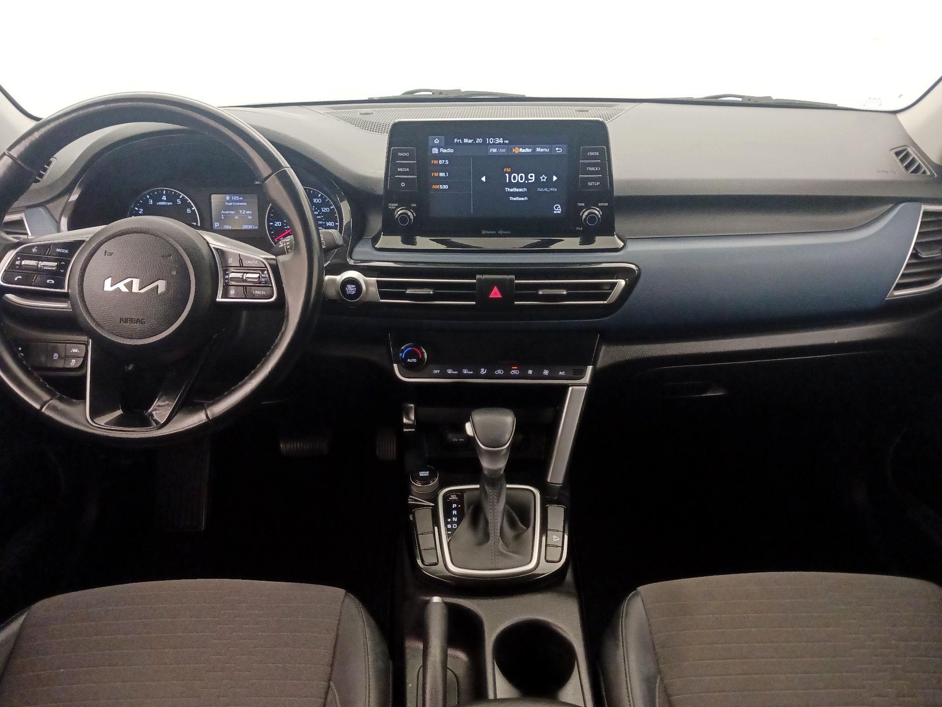 Thumbnail: 2023 Kia Seltos - 9